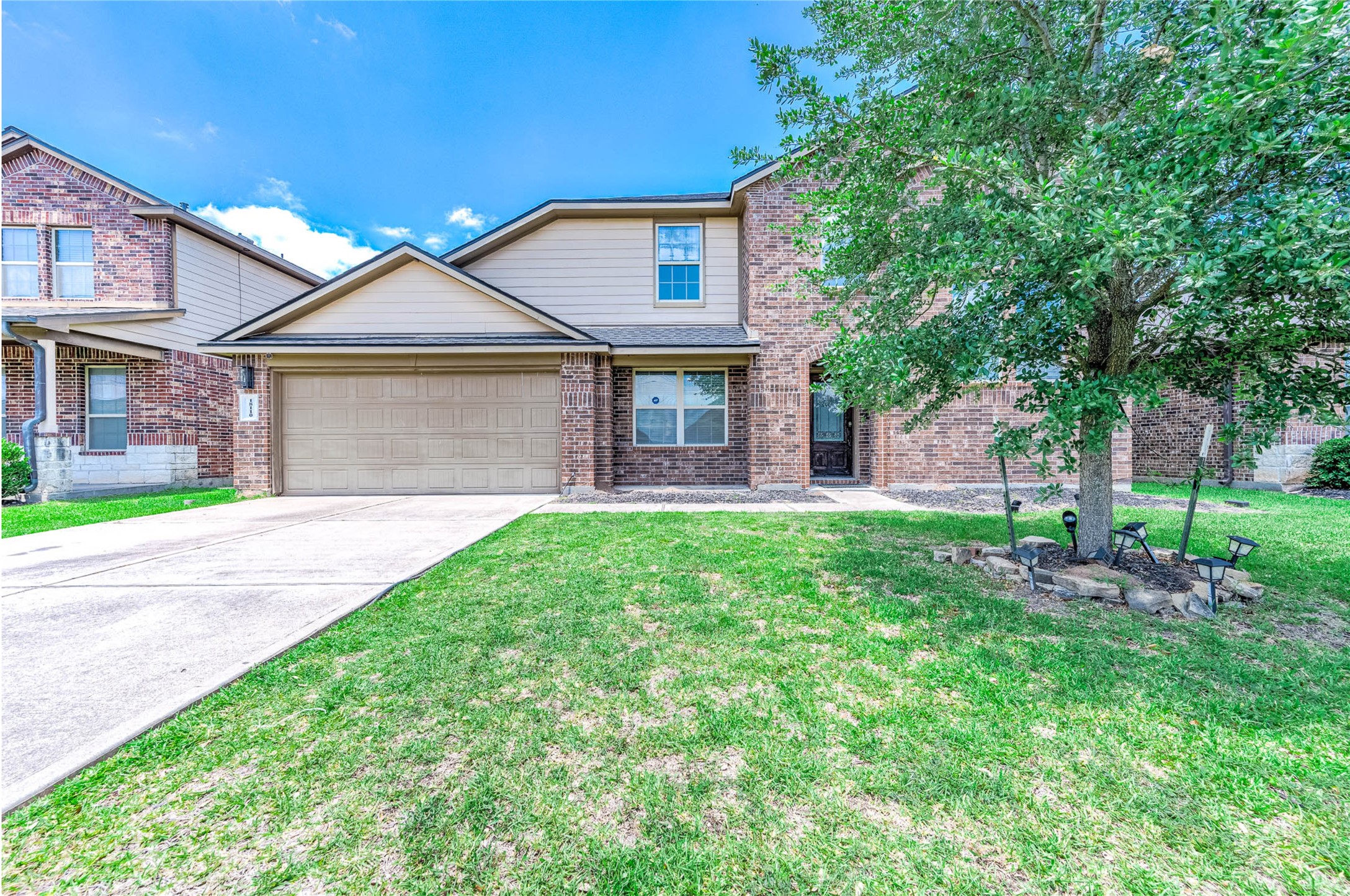 18110 Tenasserim Pine Trace Property Photo 1