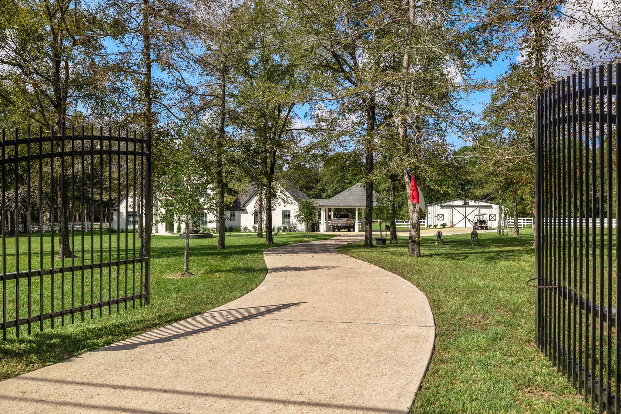 31219 Edgewater Drive, Magnolia Tx 77354 Property Photo 5
