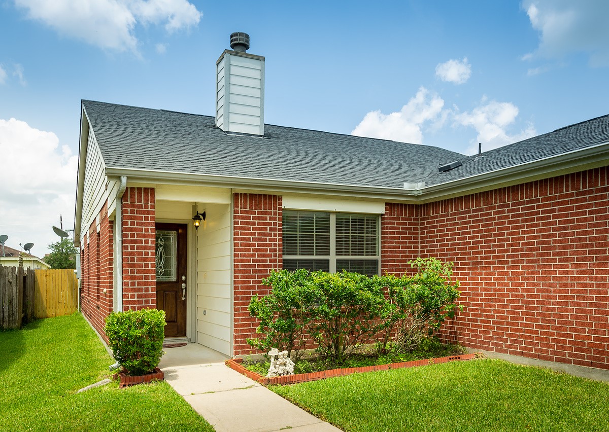 29235 Legends Hill Drive Property Photo 1