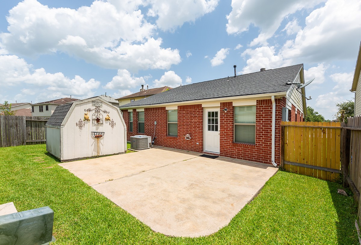 29235 Legends Hill Drive Property Photo 17
