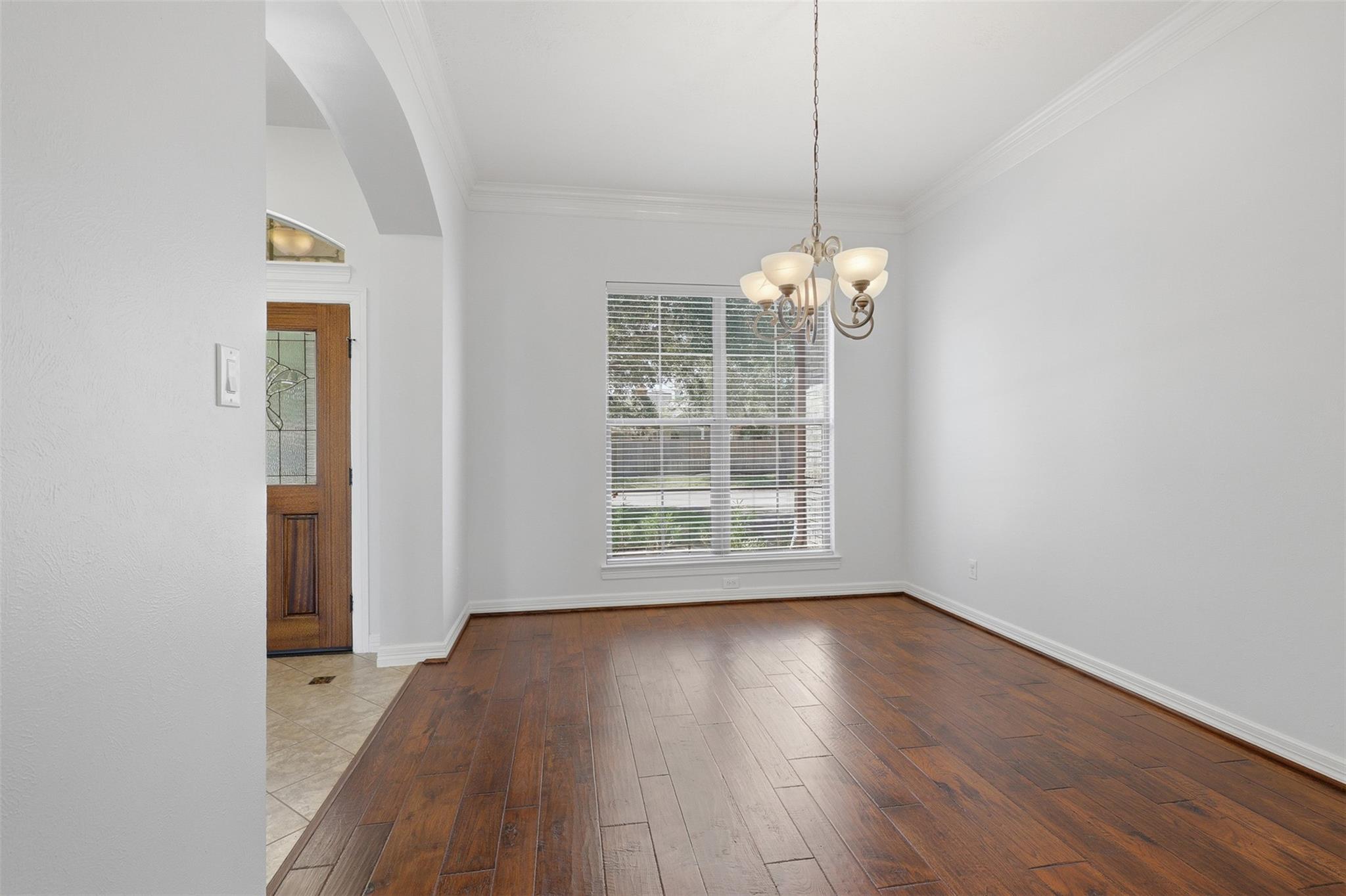 1906 Lake Grayson Drive, Katy Tx 77494 Property Photo 10