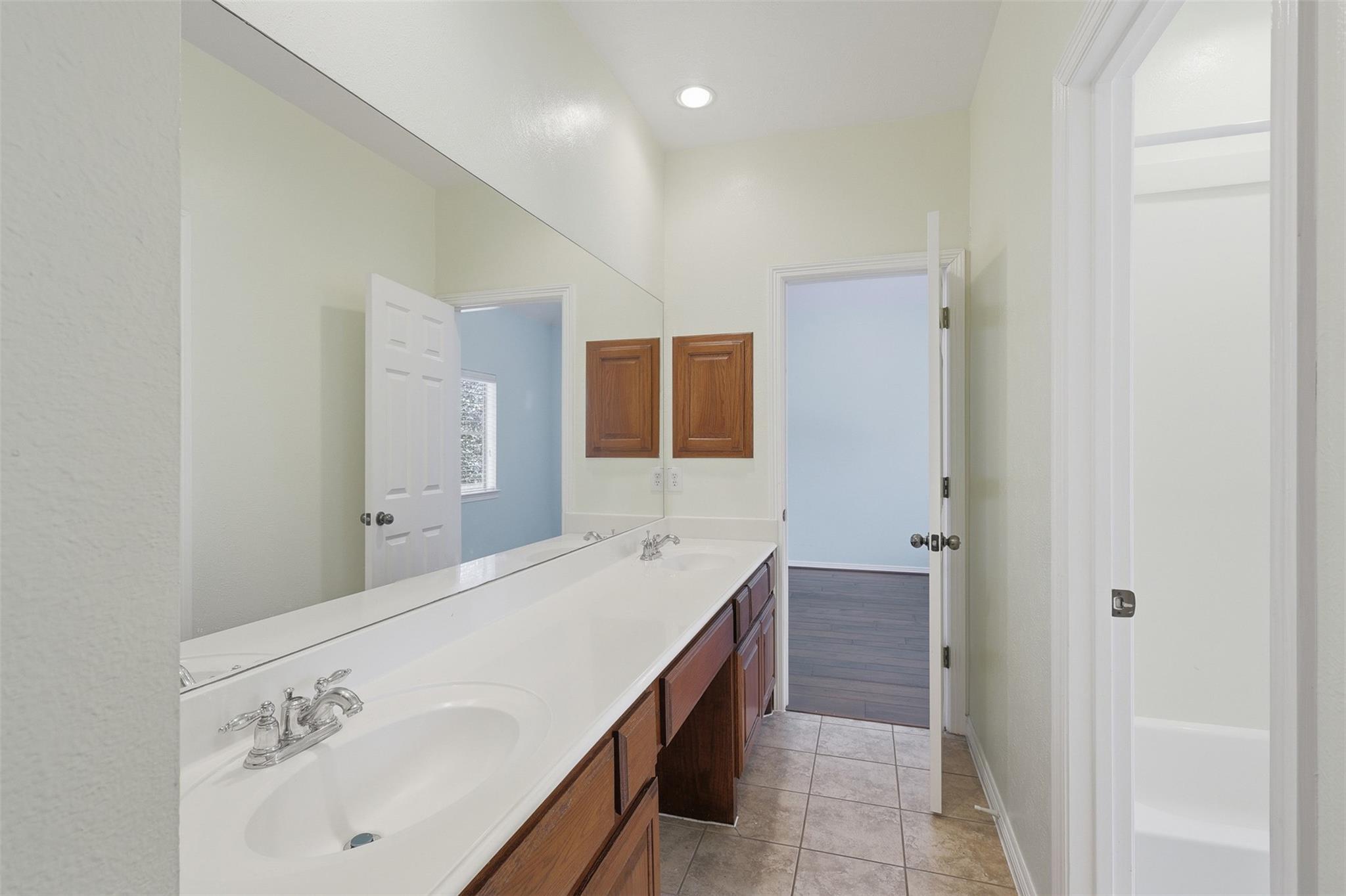 1906 Lake Grayson Drive, Katy Tx 77494 Property Photo 35