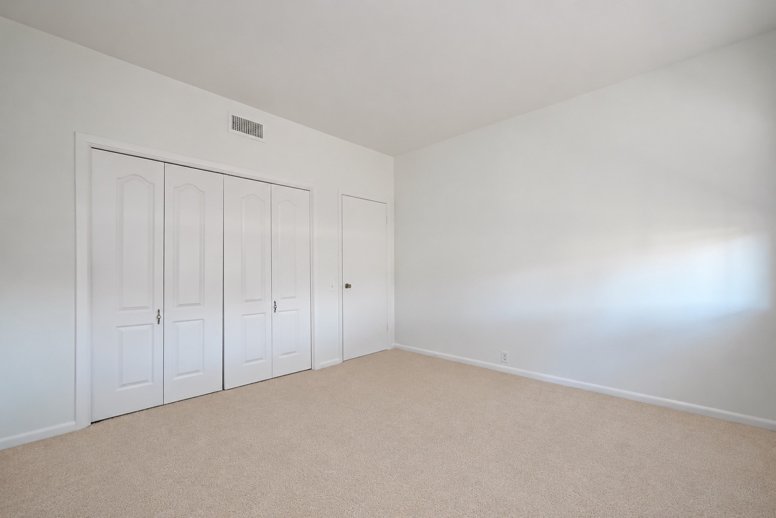 1502 Prairie Grove Drive Property Photo 15
