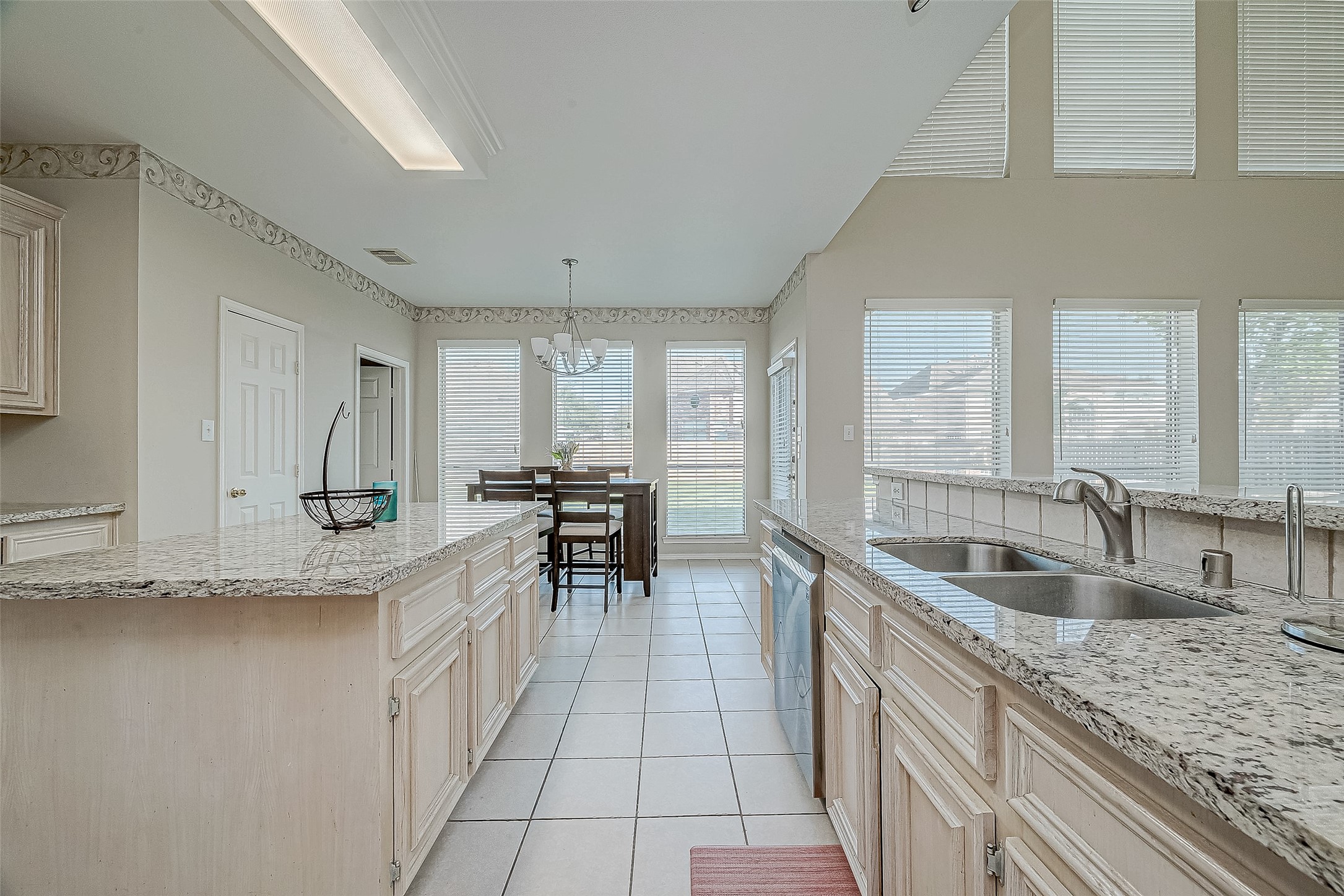 5911 Indian Hills Lane Property Photo 11