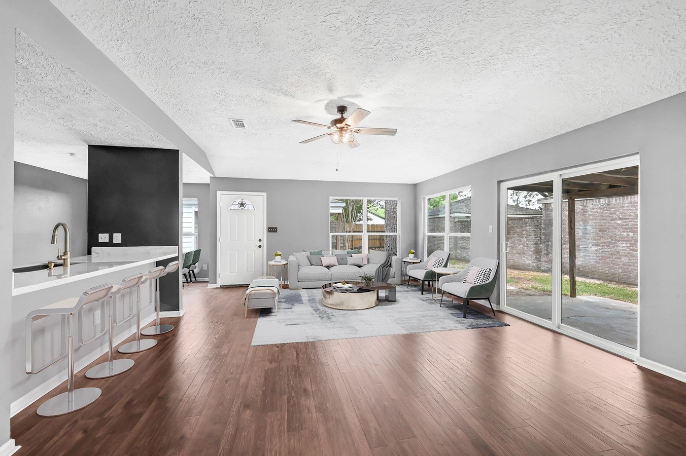 10207 Foxrow Lane Property Photo 5