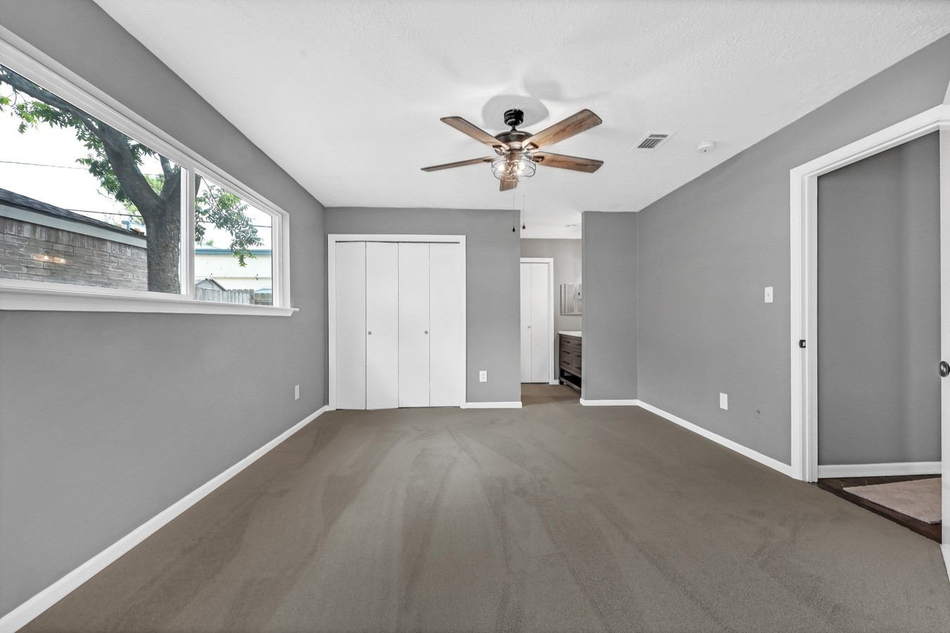 10207 Foxrow Lane Property Photo 14
