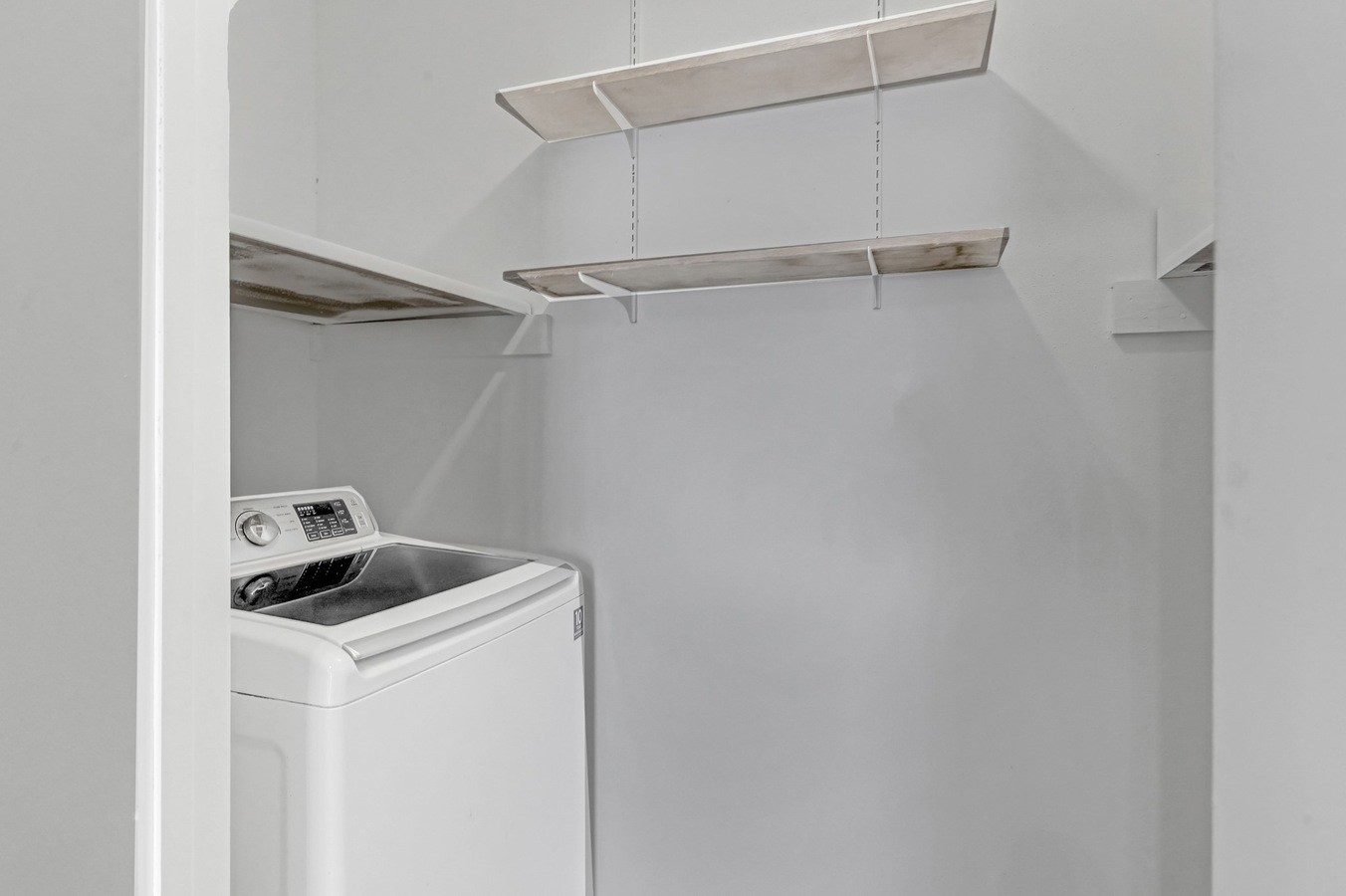 10207 Foxrow Lane Property Photo 20