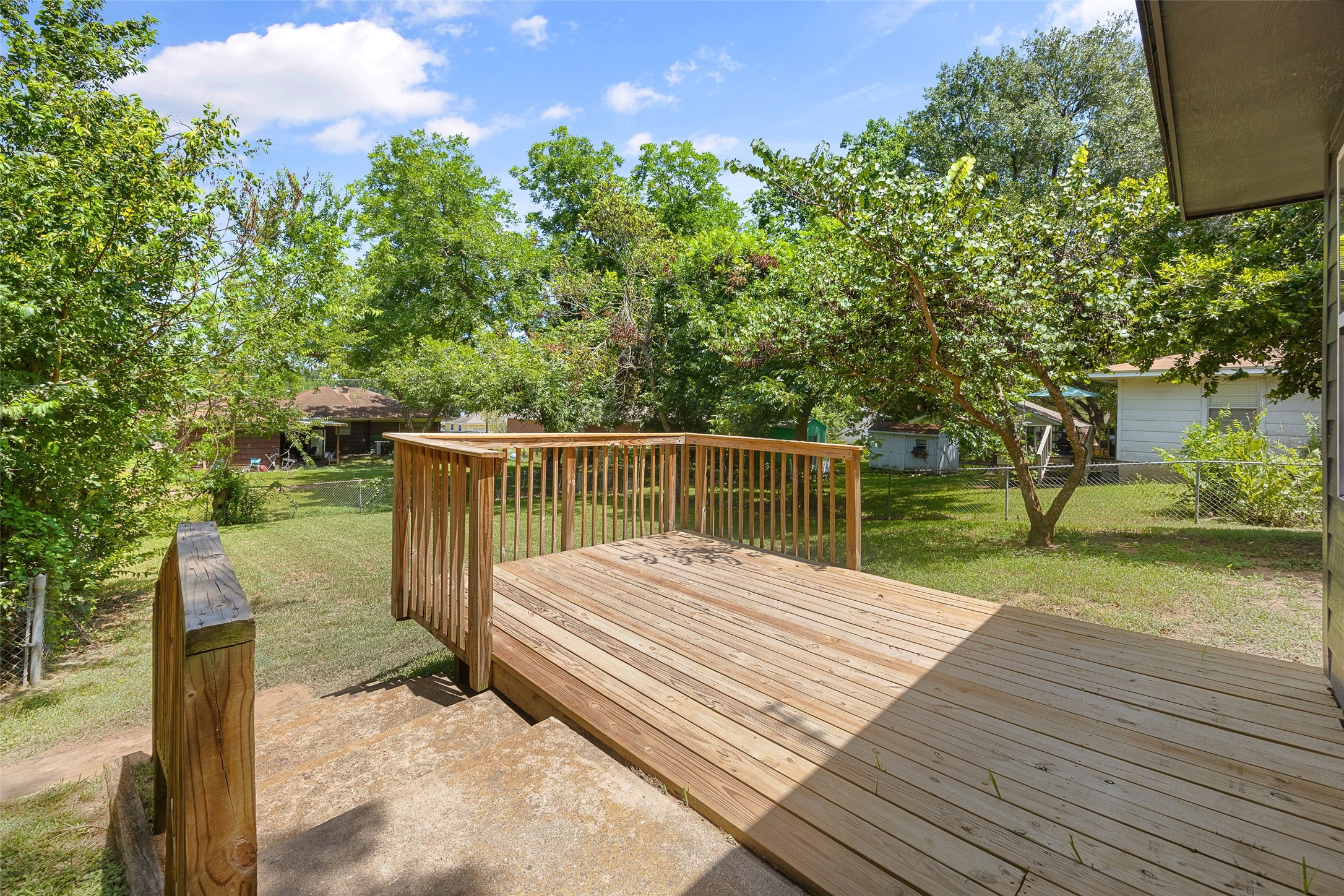 1803 S Park Street Property Photo 23