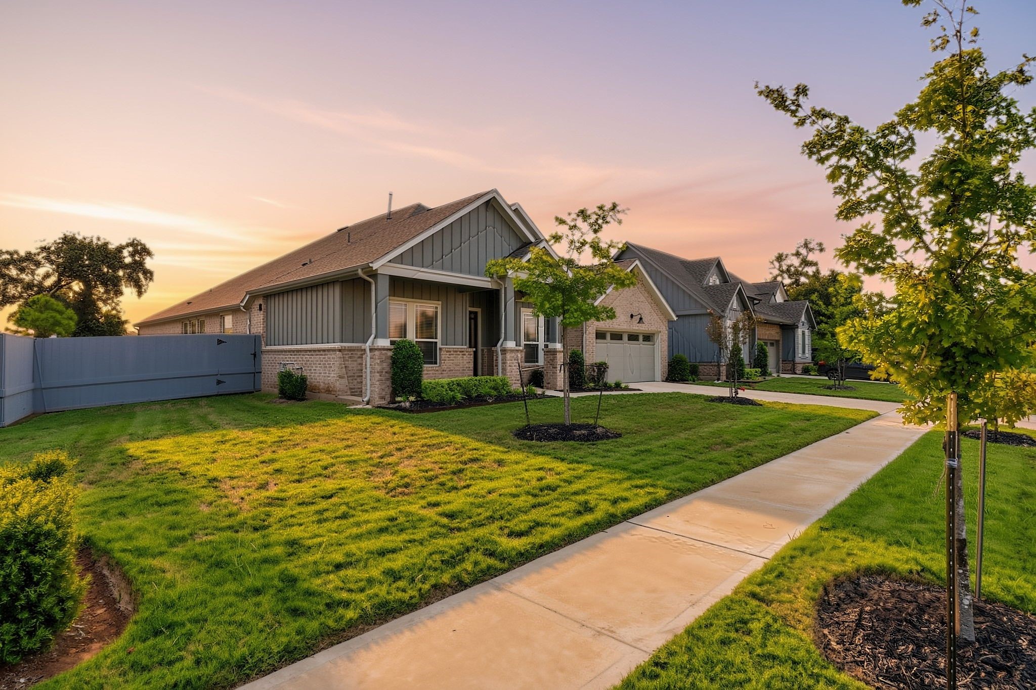 32618 Mountain Maple Court Property Photo 3