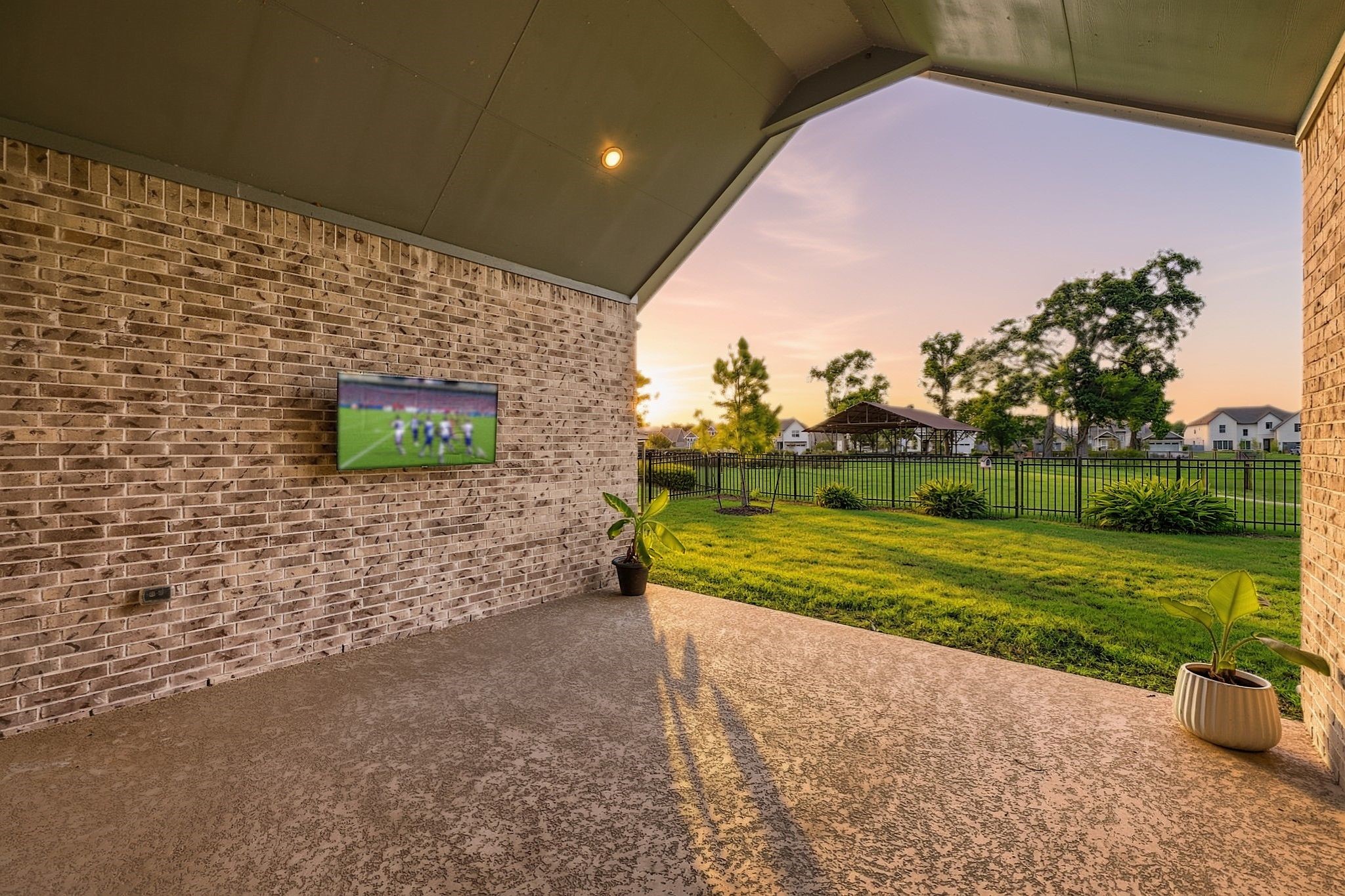 32618 Mountain Maple Court Property Photo 35