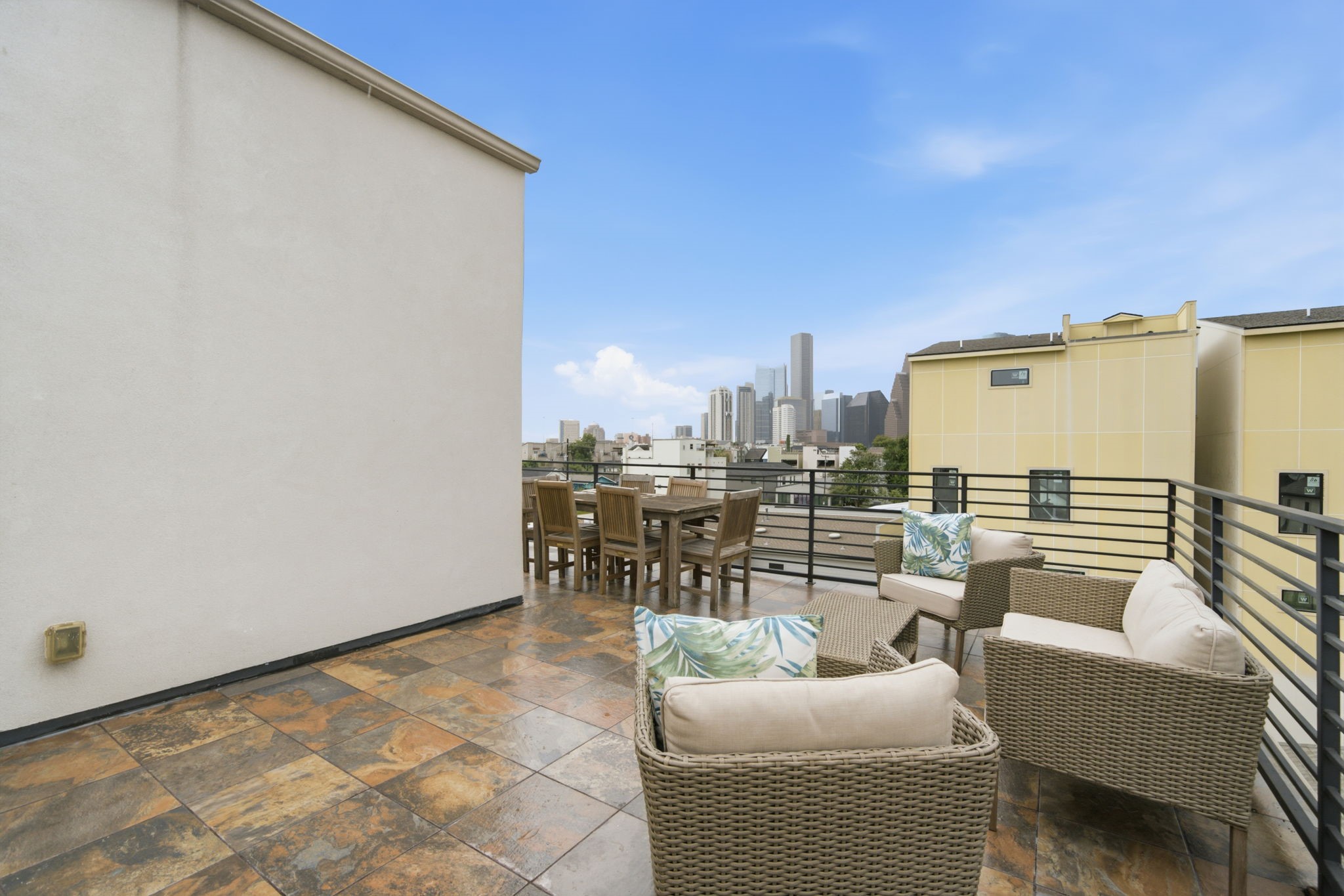 1215 Summer Street C Property Photo 27