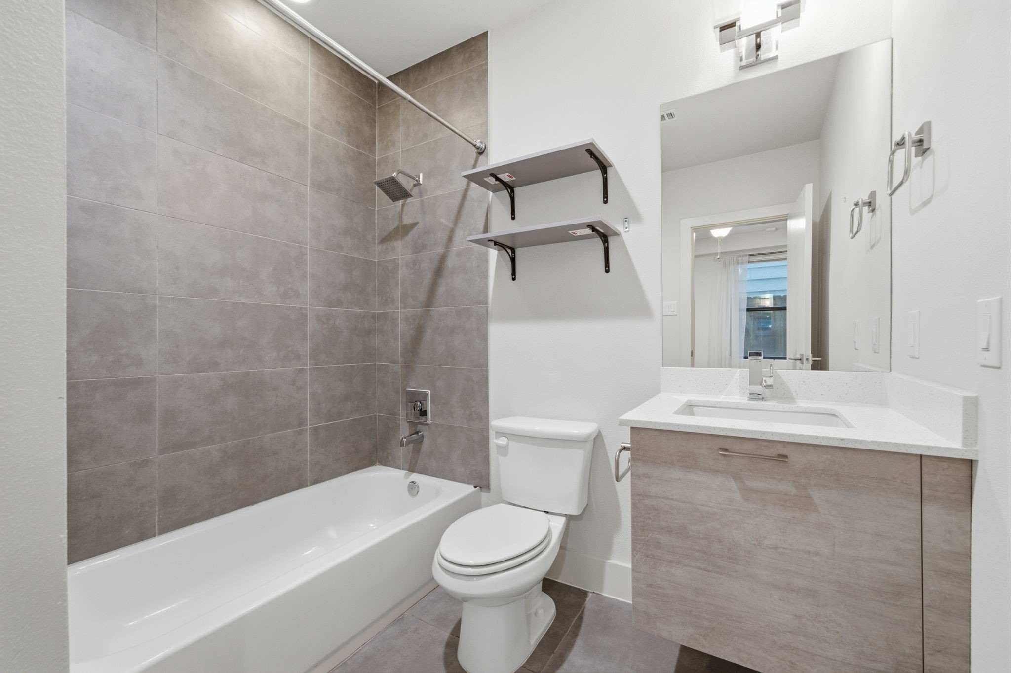 1215 Summer Street C Property Photo 32