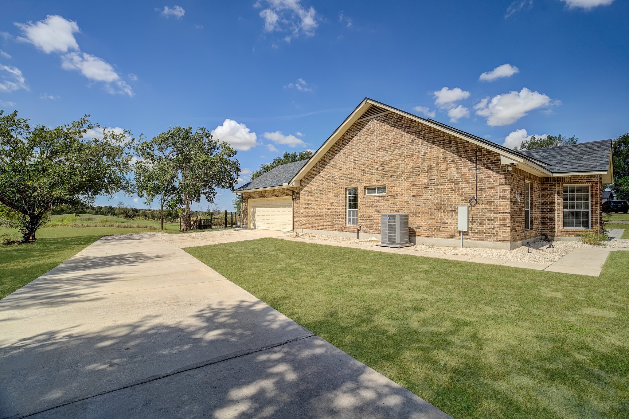 108 Deer Ridge Drive Property Photo 6