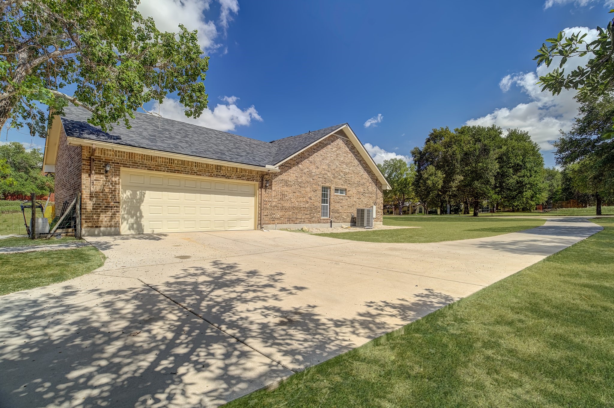 108 Deer Ridge Drive Property Photo 7
