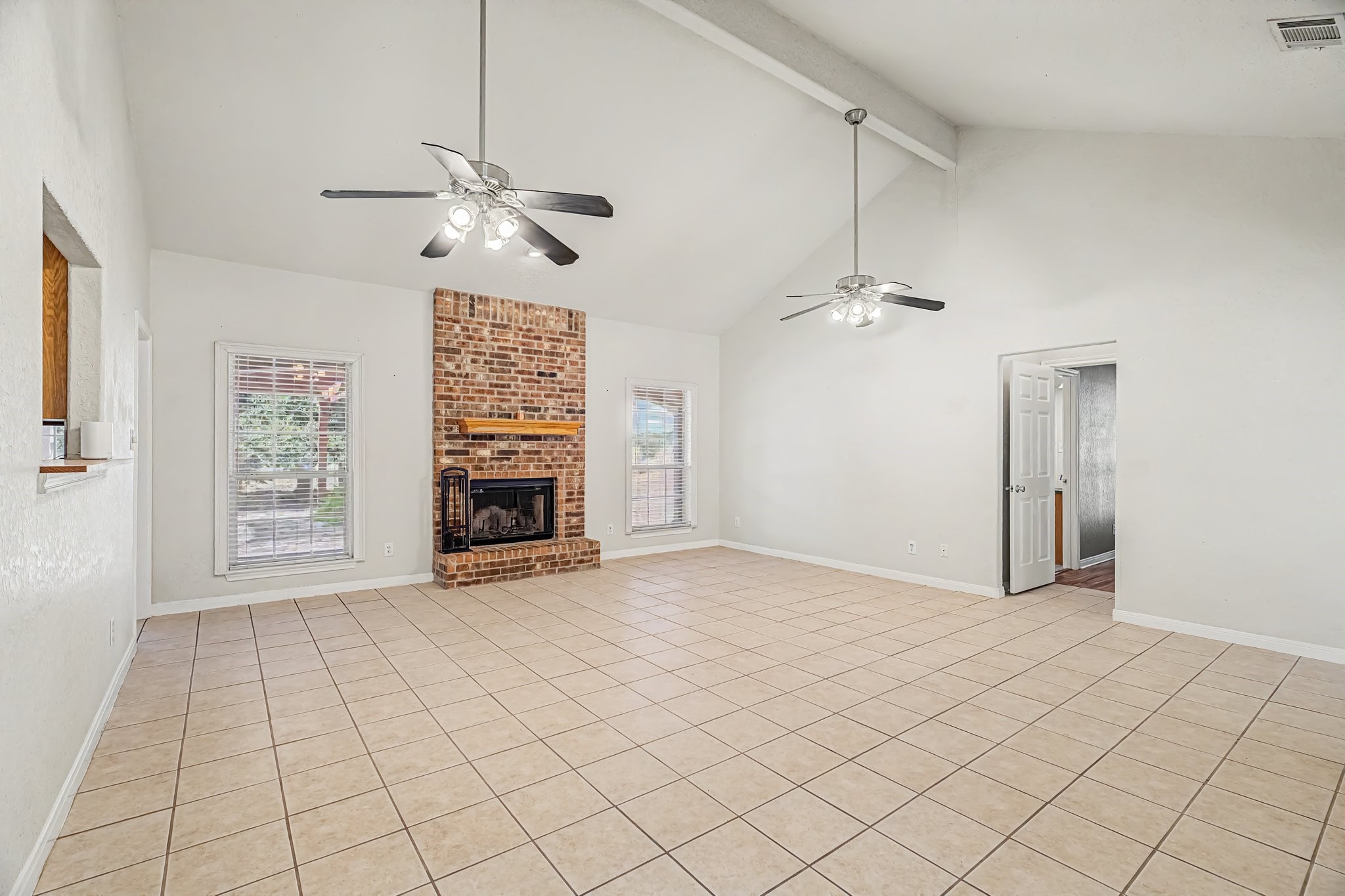 108 Deer Ridge Drive Property Photo 9