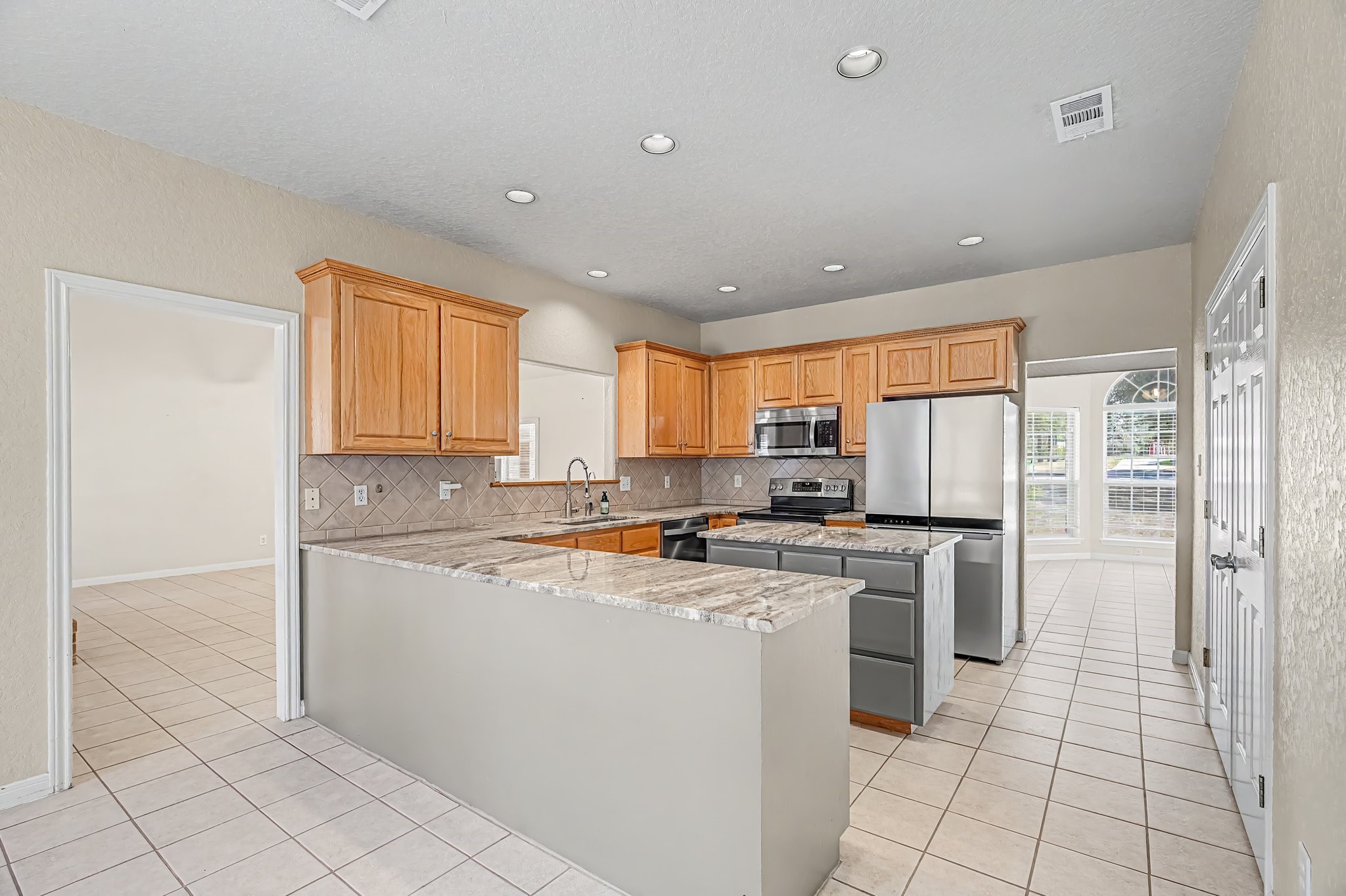 108 Deer Ridge Drive Property Photo 13