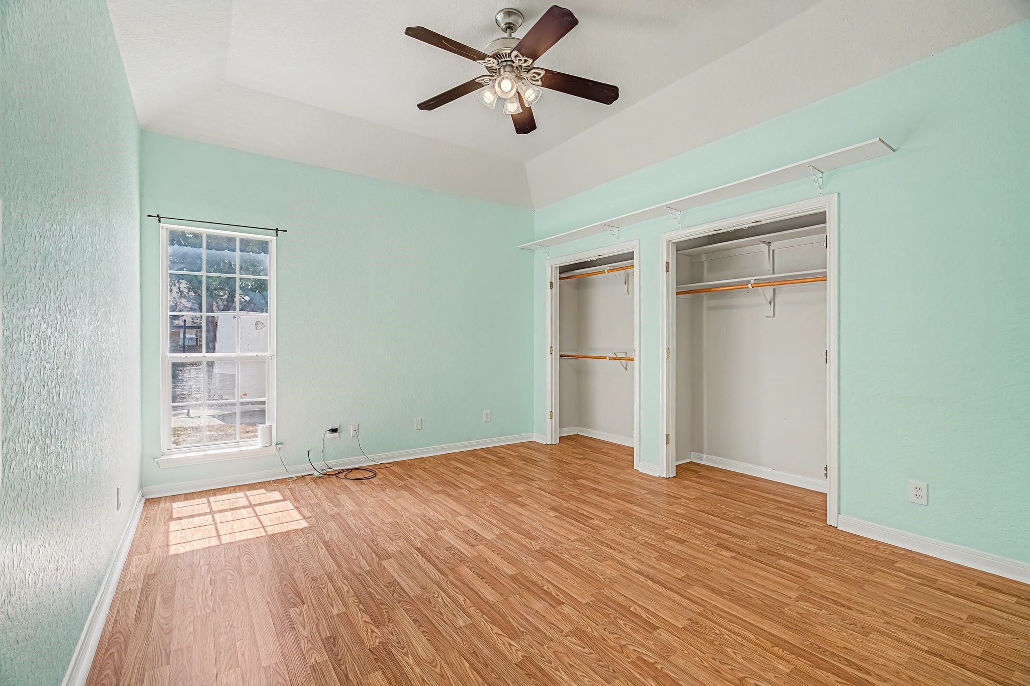 108 Deer Ridge Drive Property Photo 34