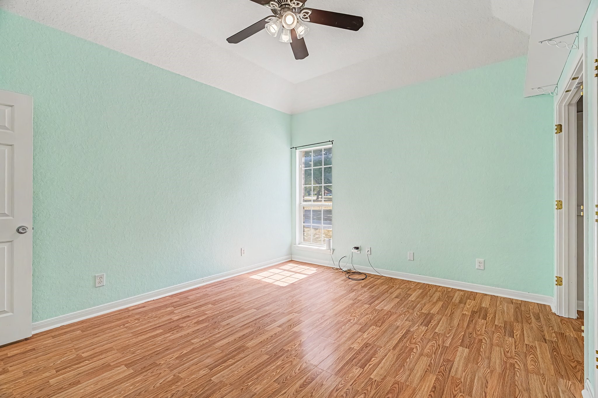 108 Deer Ridge Drive Property Photo 35