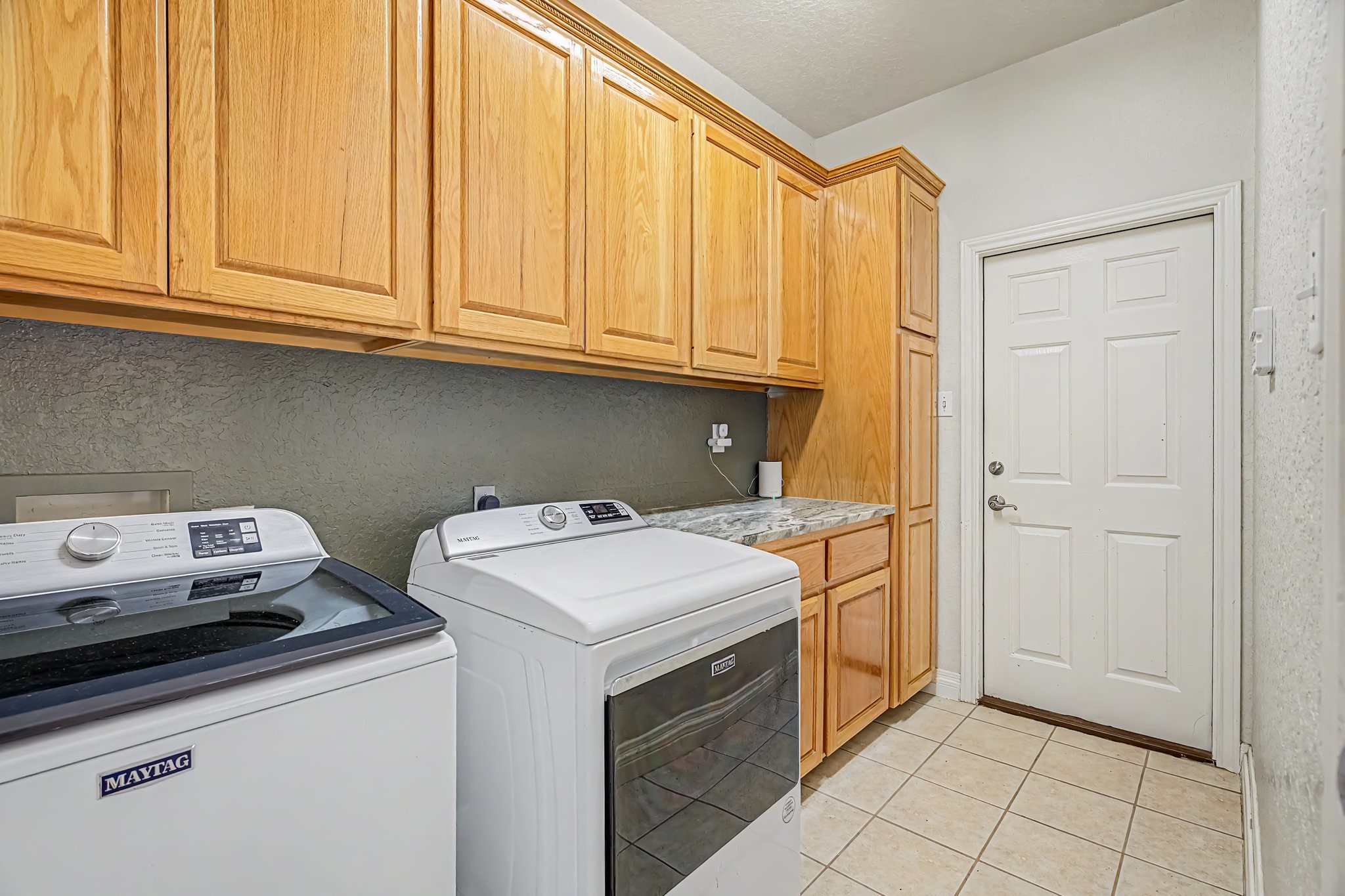 108 Deer Ridge Drive Property Photo 36