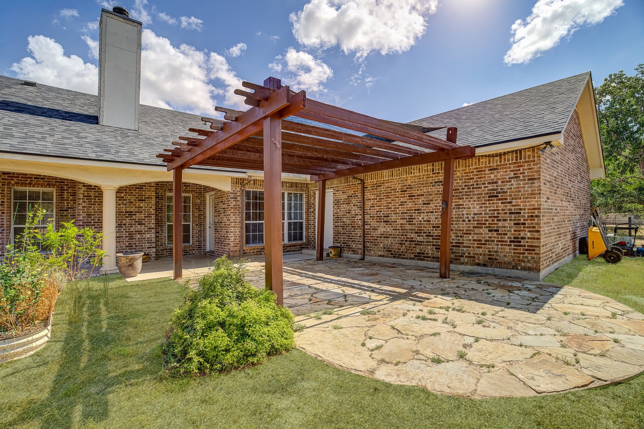 108 Deer Ridge Drive Property Photo 41