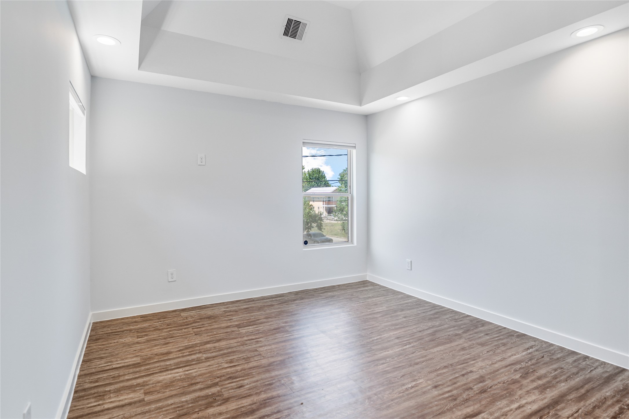 3426 Tuam Street A Property Photo 37