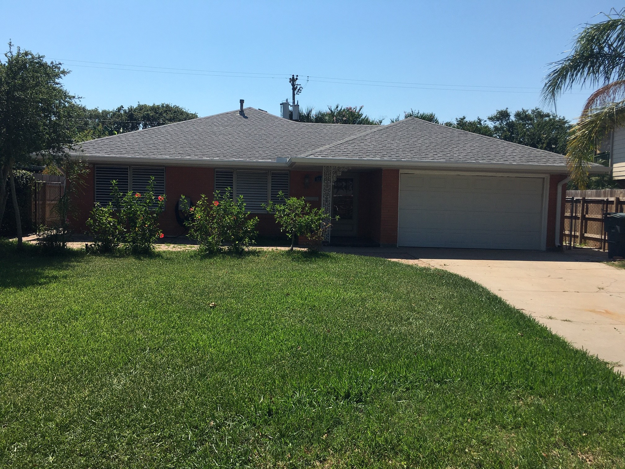 1221 Marine Drive Property Photo 1