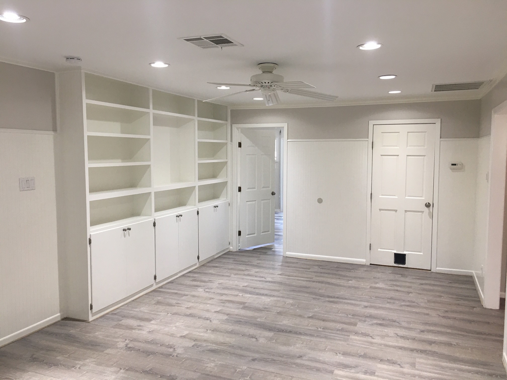 1221 Marine Drive Property Photo 6