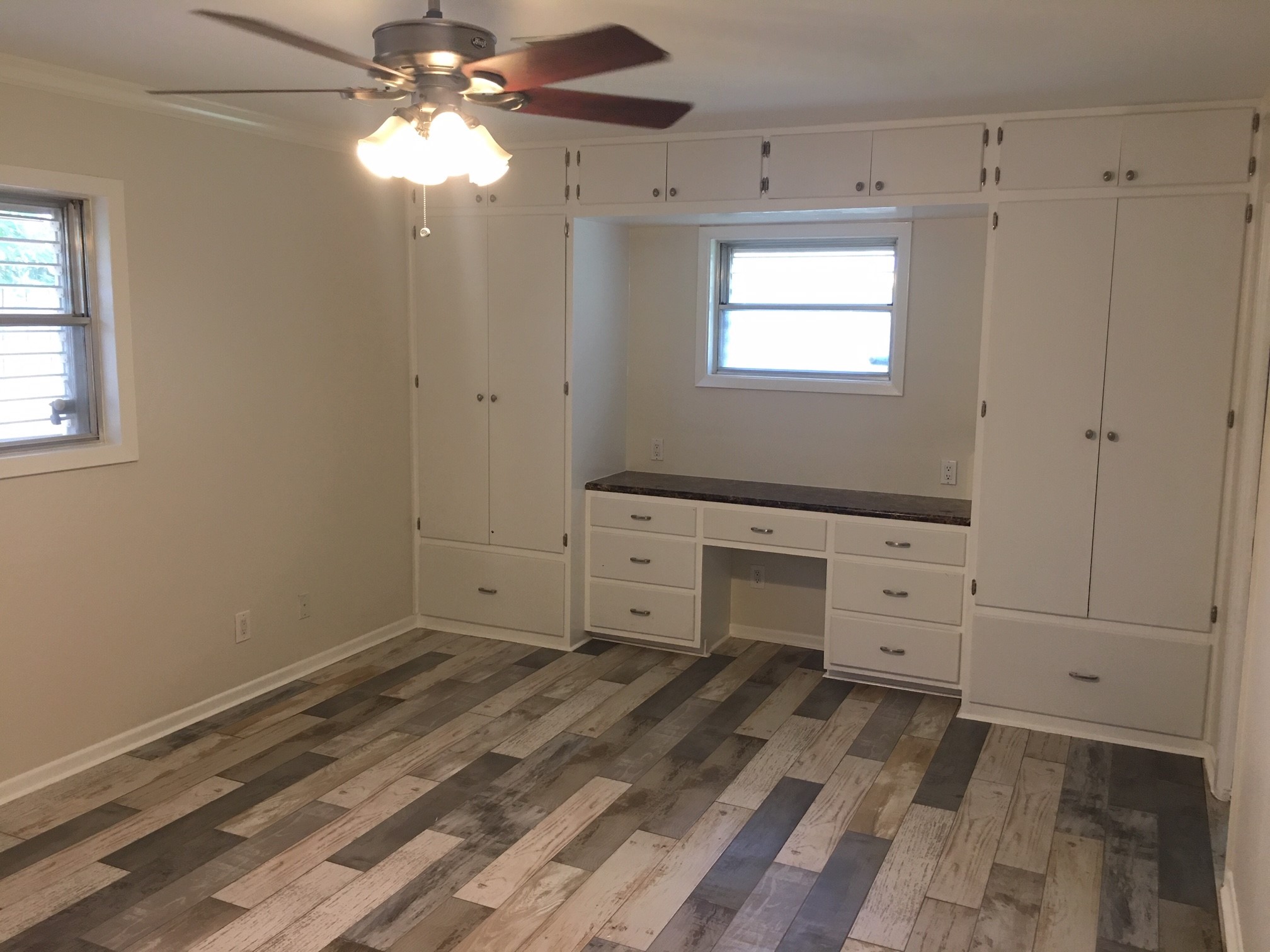 1221 Marine Drive Property Photo 18