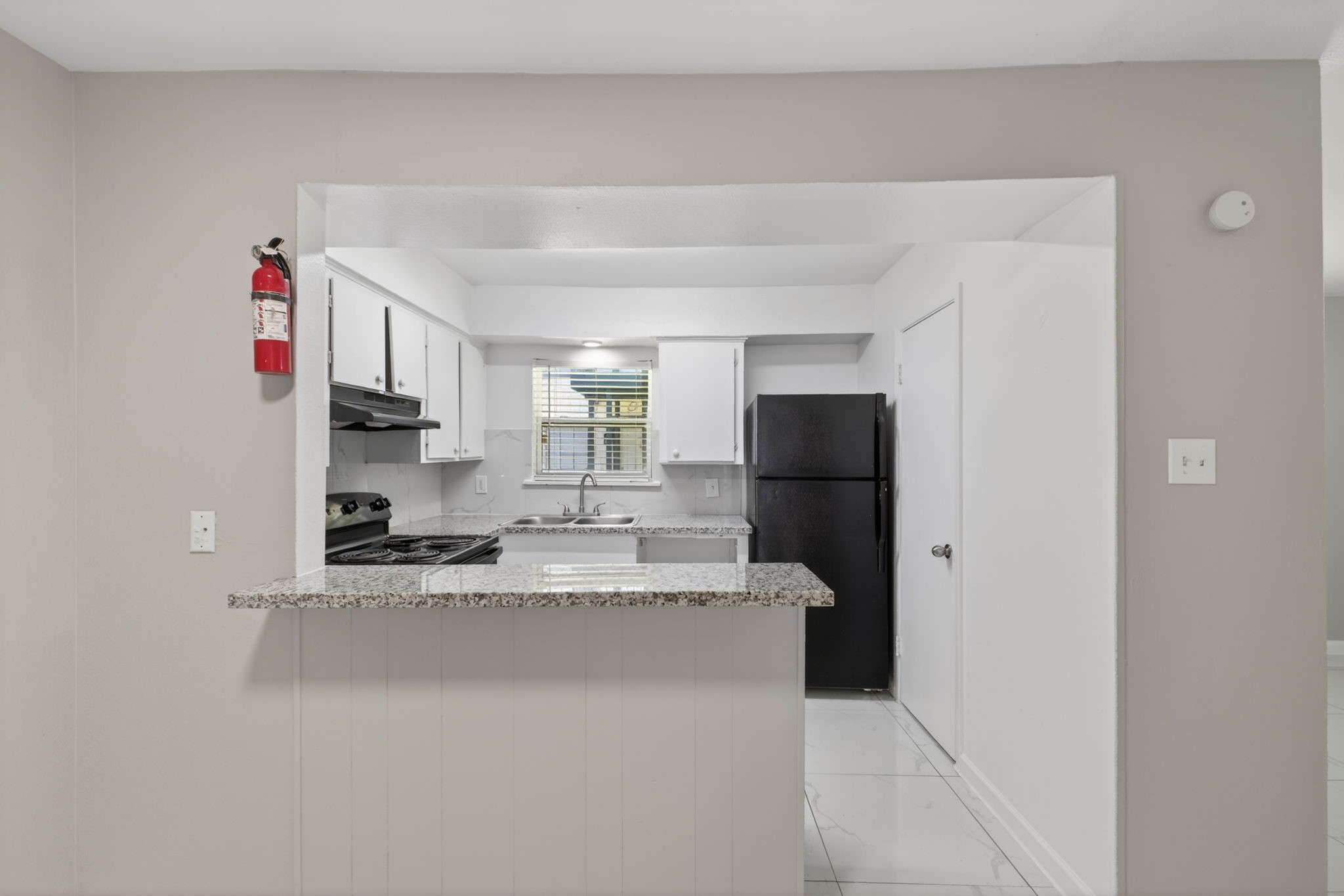 10600 S Post Oak Road 101 Property Photo 5