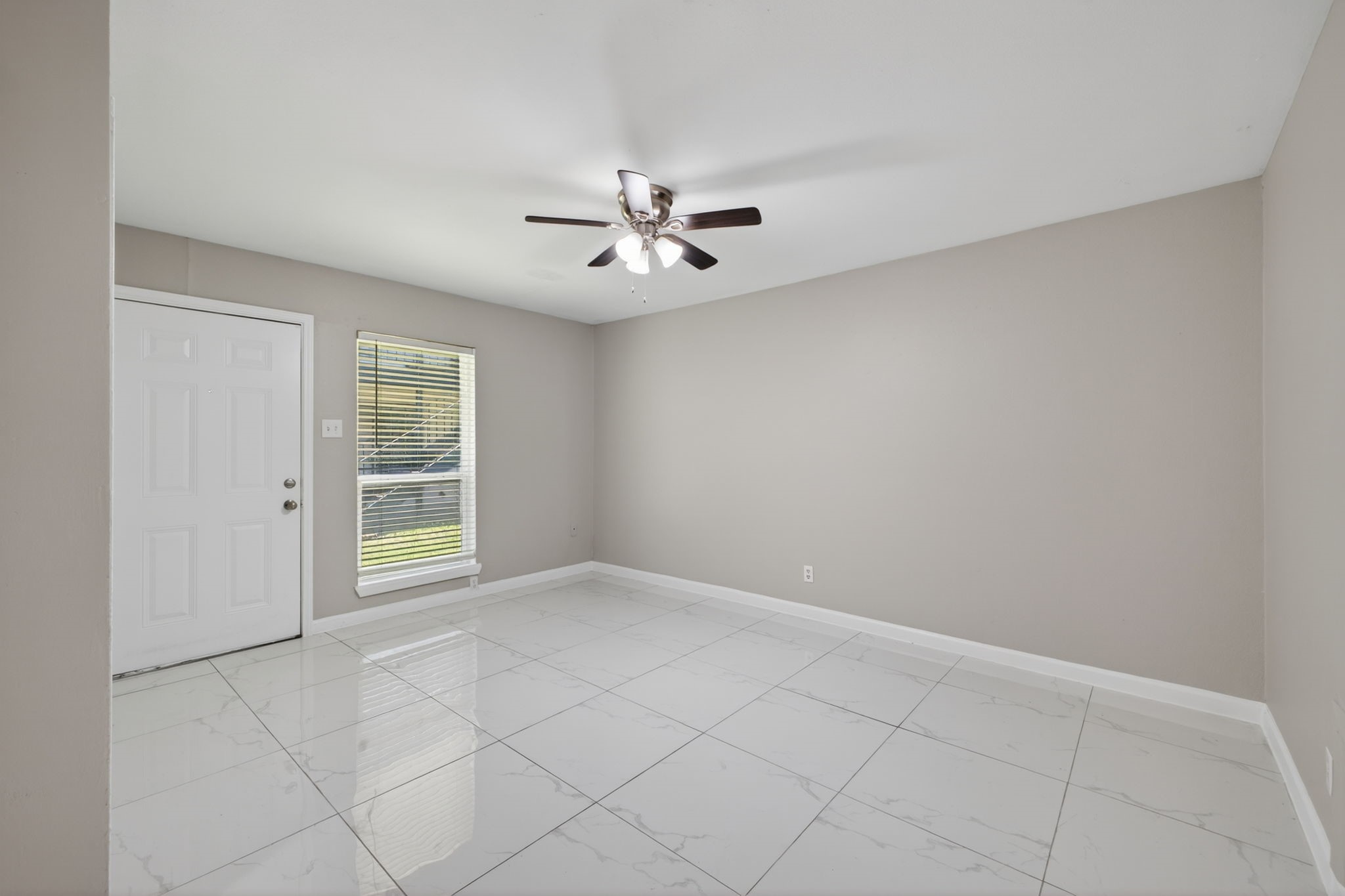 10600 S Post Oak Road 101 Property Photo 10