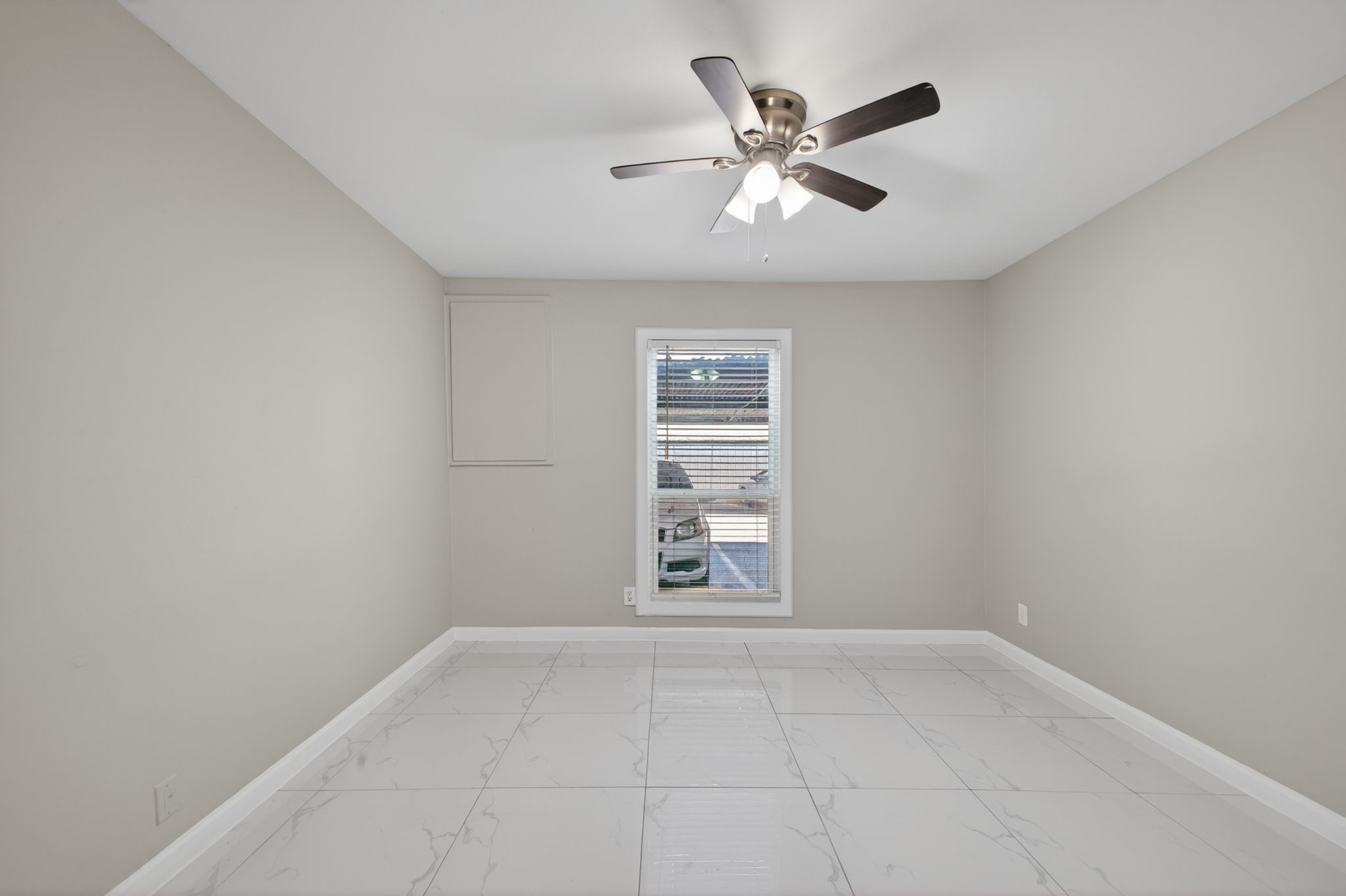 10600 S Post Oak Road 101 Property Photo 19