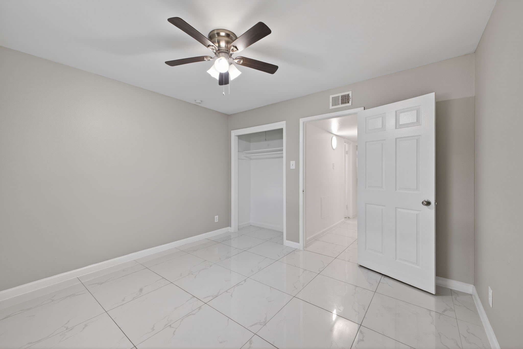 10600 S Post Oak Road 101 Property Photo 20