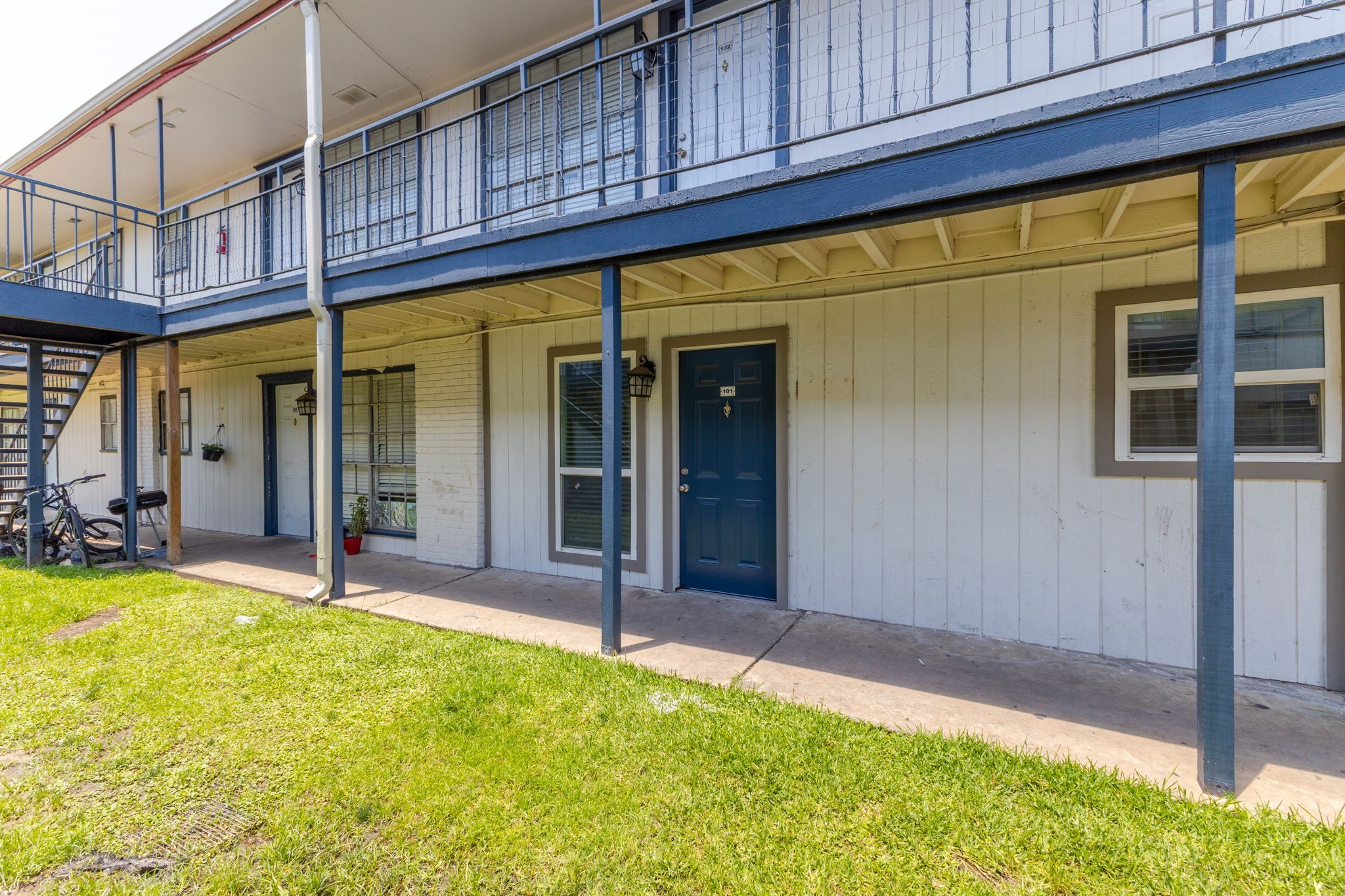 10600 S Post Oak Road 101 Property Photo 24