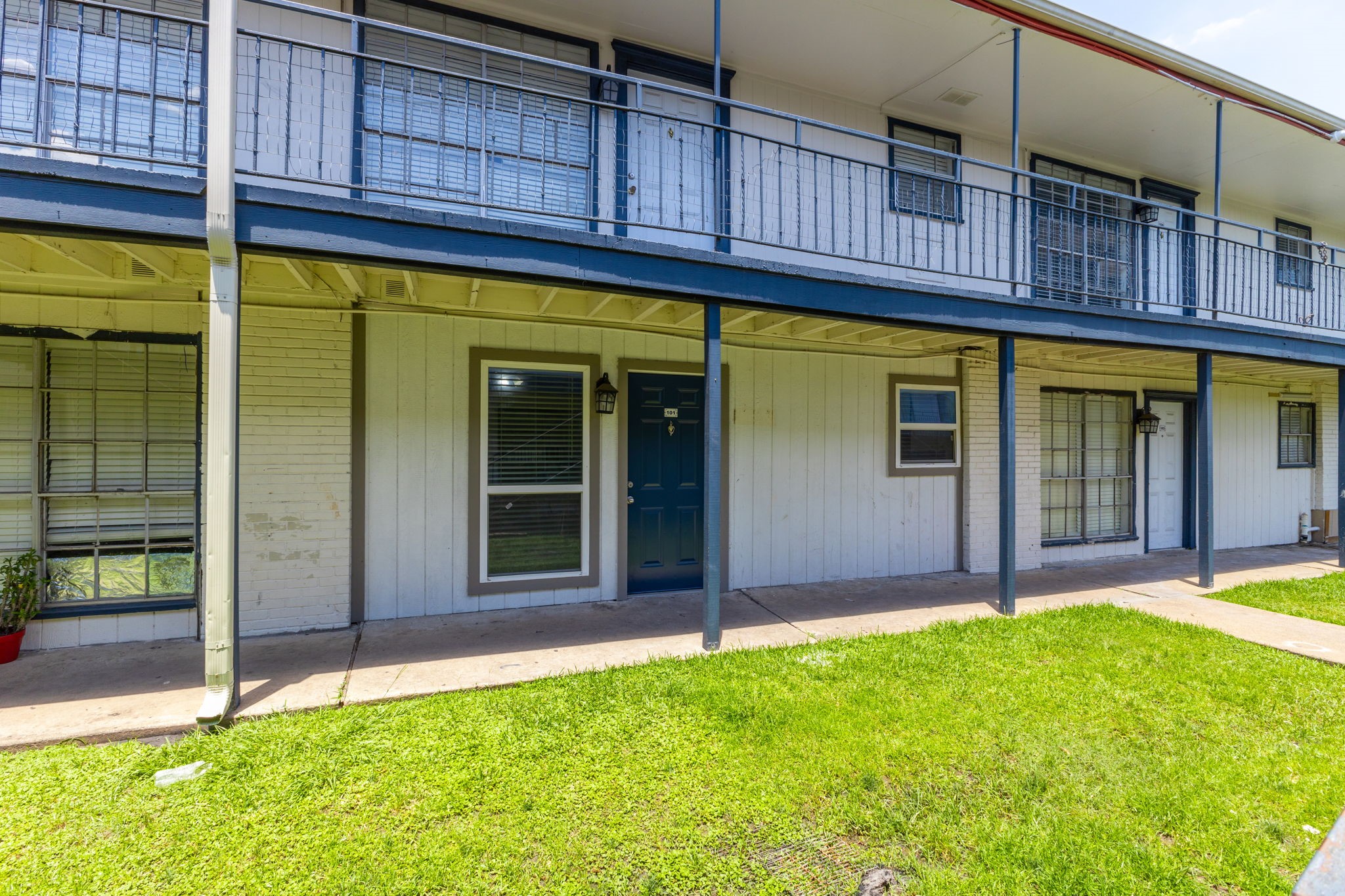 10600 S Post Oak Road 101 Property Photo 27