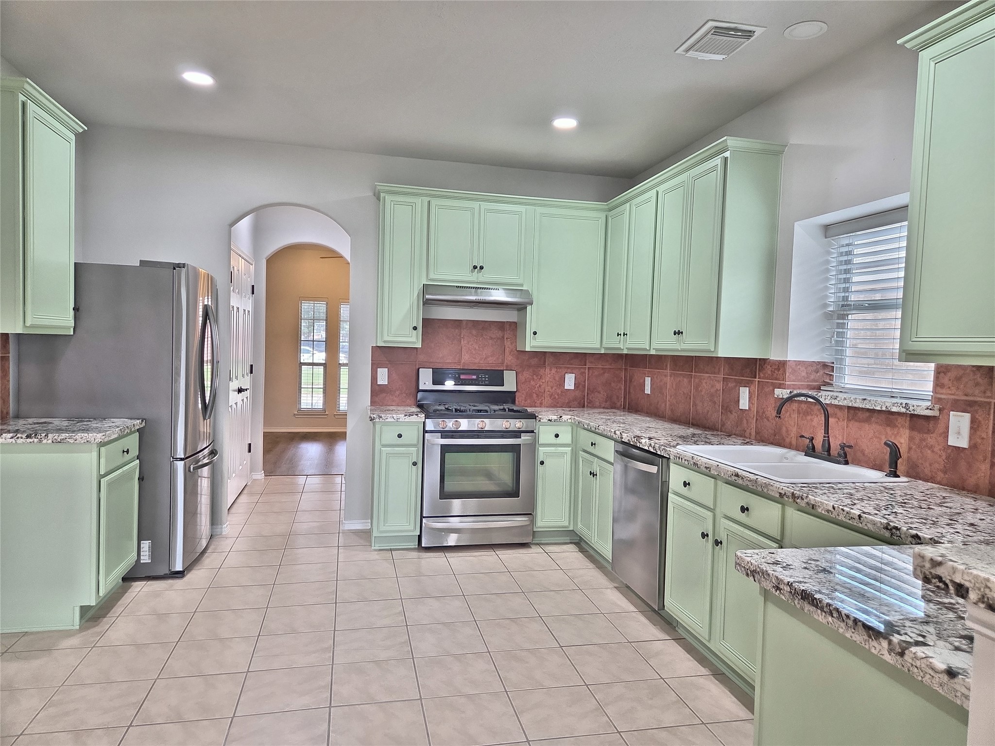 20243 Louetta Crossing Drive Property Photo 3