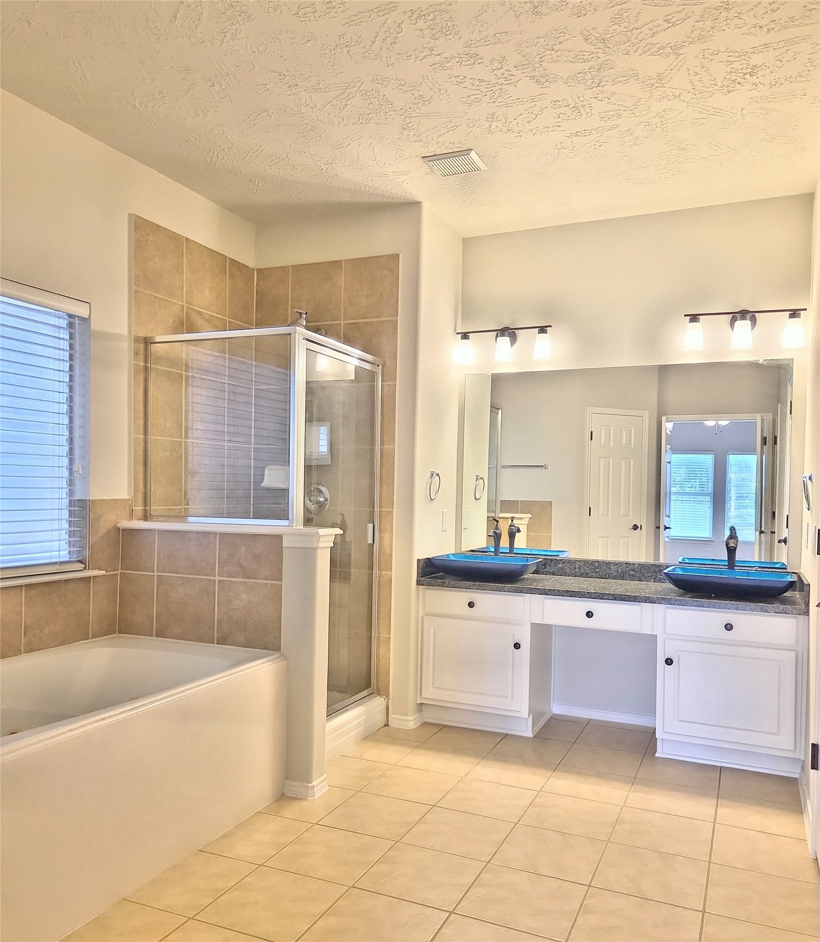 20243 Louetta Crossing Drive Property Photo 13