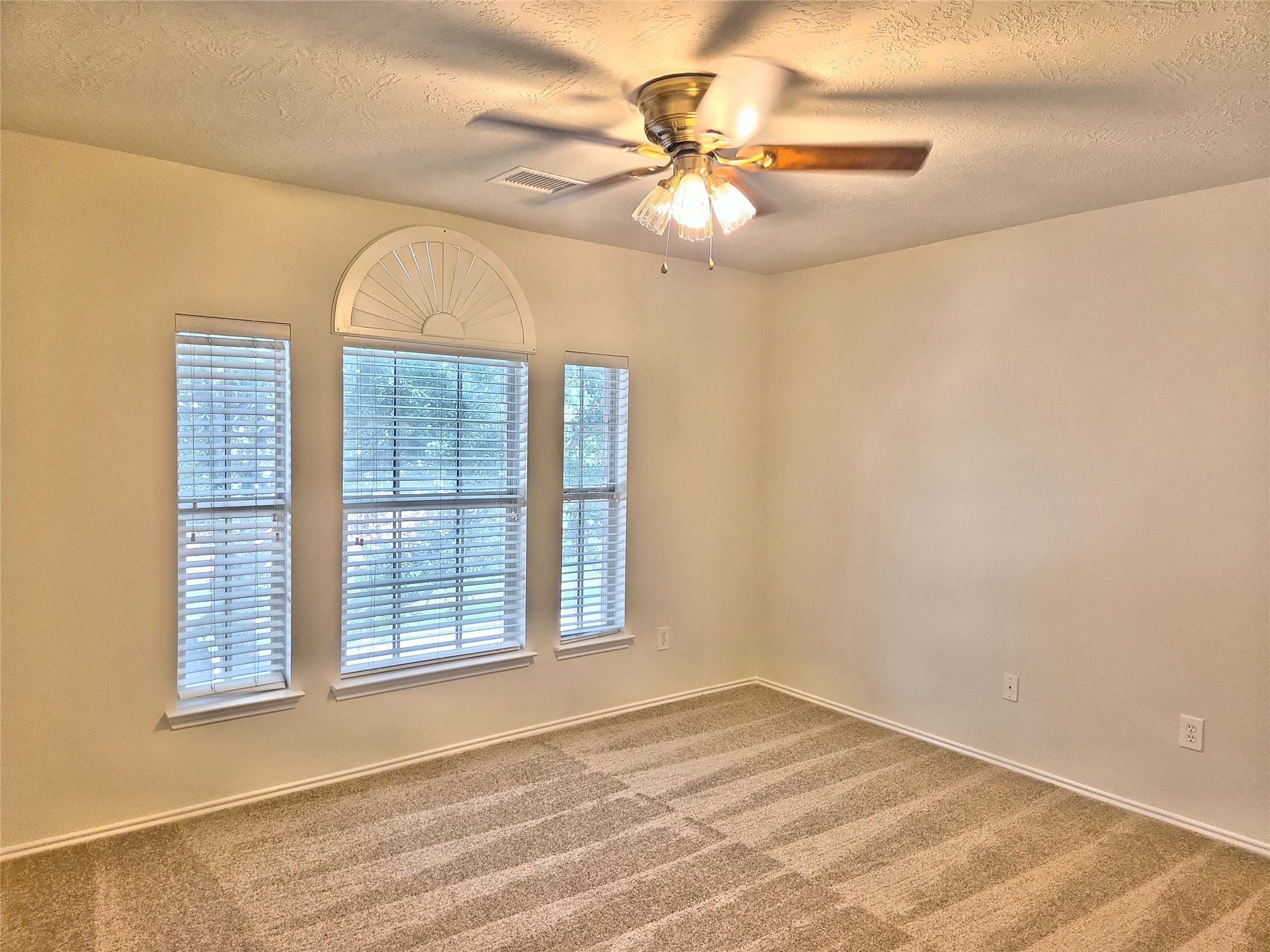 20243 Louetta Crossing Drive Property Photo 18