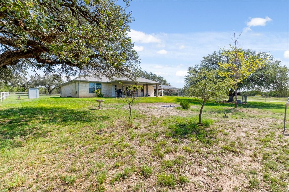 6760 E Us Highway 190 Property Photo 3