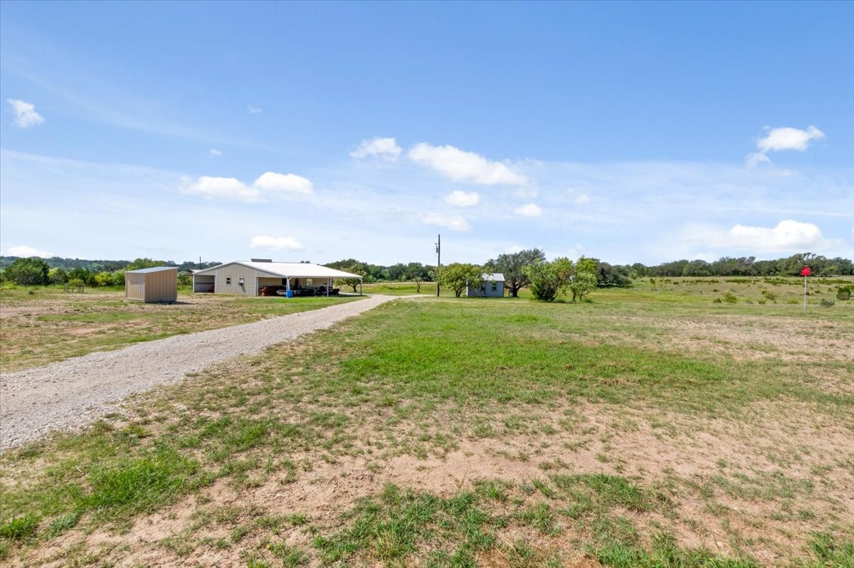 6760 E Us Highway 190 Property Photo 5