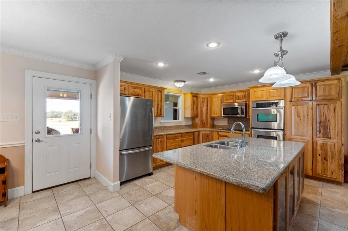 6760 E Us Highway 190 Property Photo 12