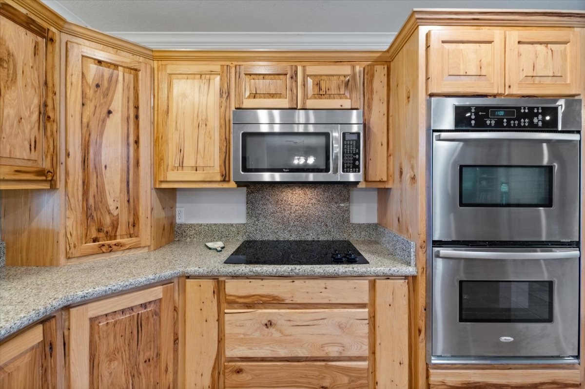 6760 E Us Highway 190 Property Photo 16