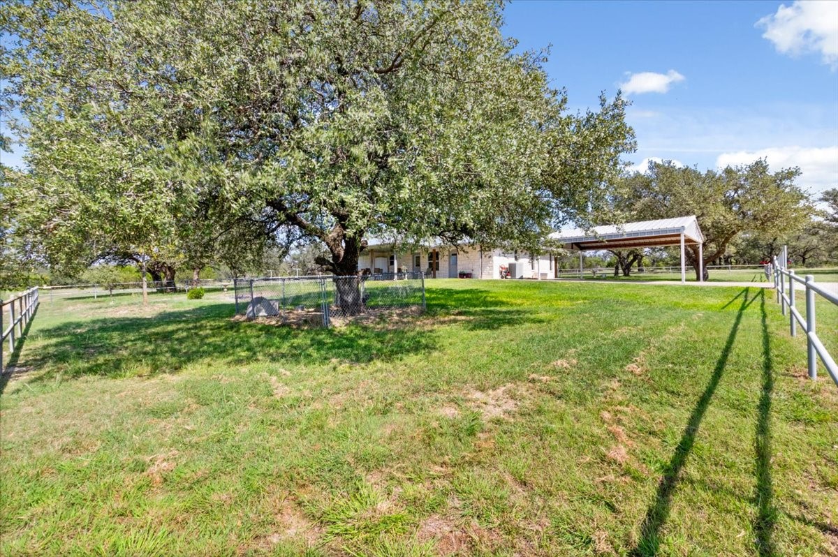 6760 E Us Highway 190 Property Photo 44