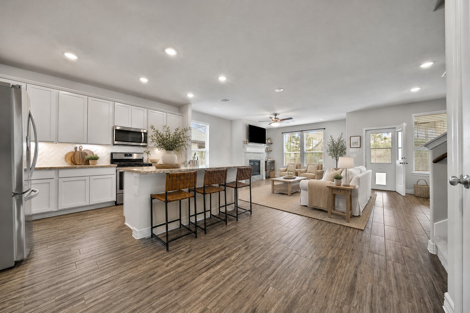 331 Silver Carp Trail Property Photo 7