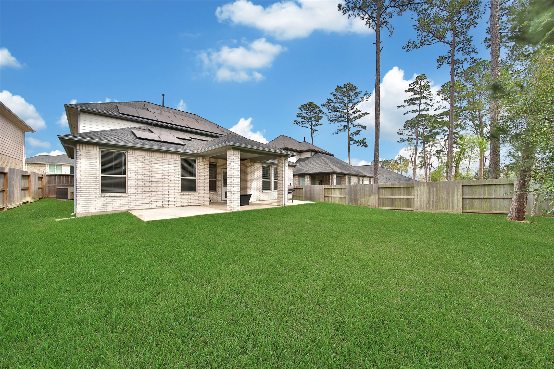 331 Silver Carp Trail Property Photo 32