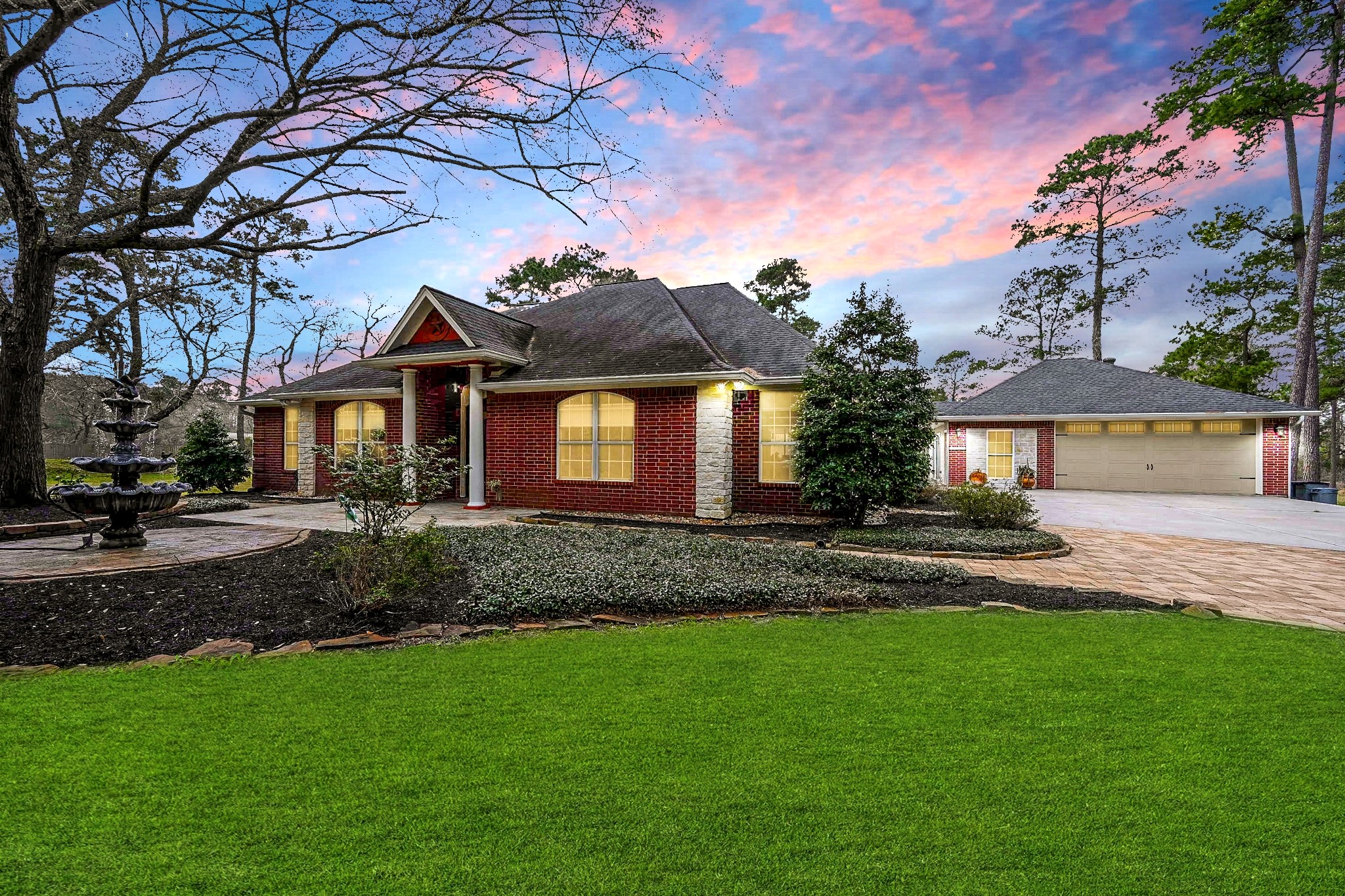 23442 Hillcrest Drive Property Photo