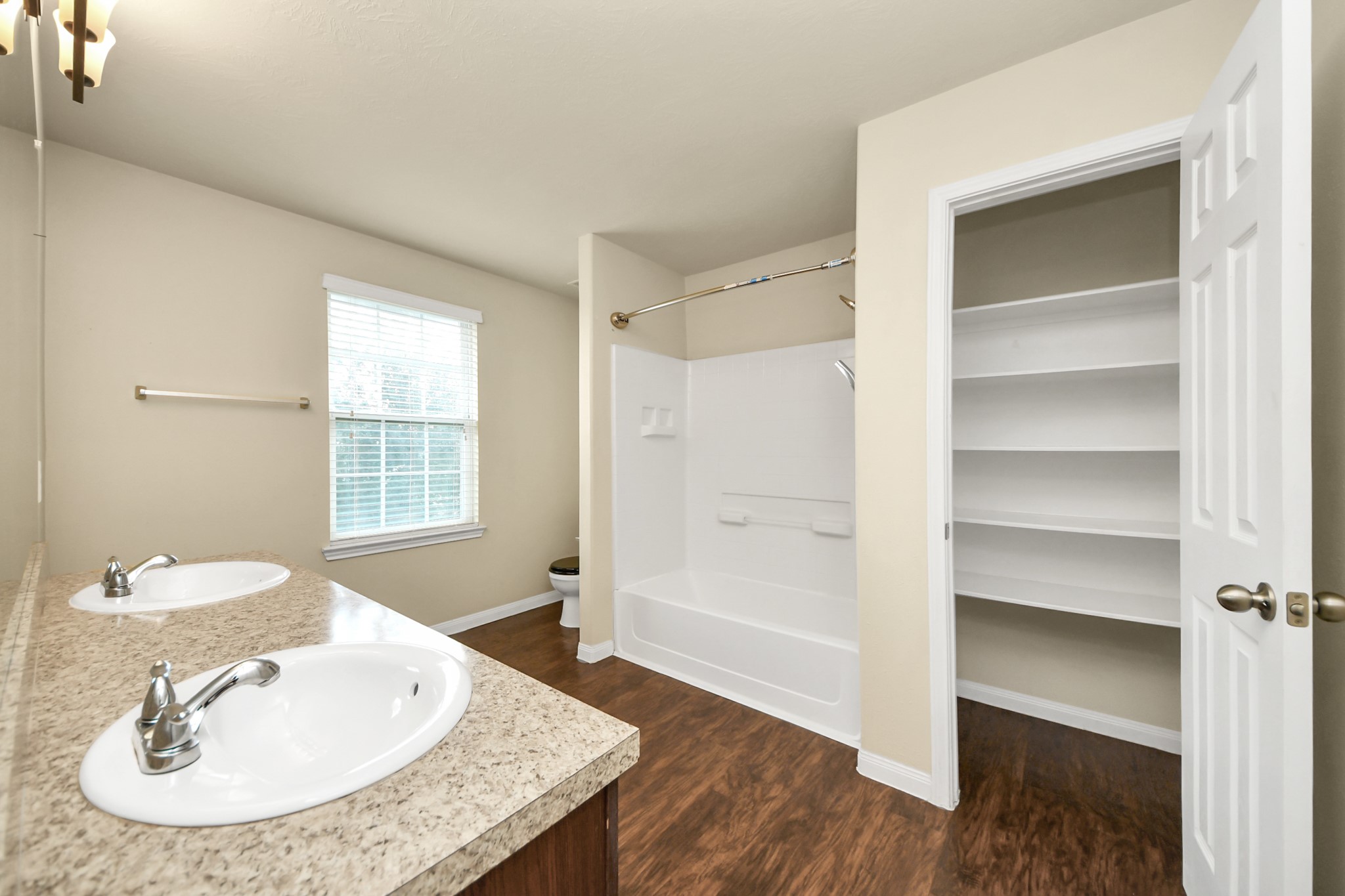 11418 El Diamante Drive Property Photo 14