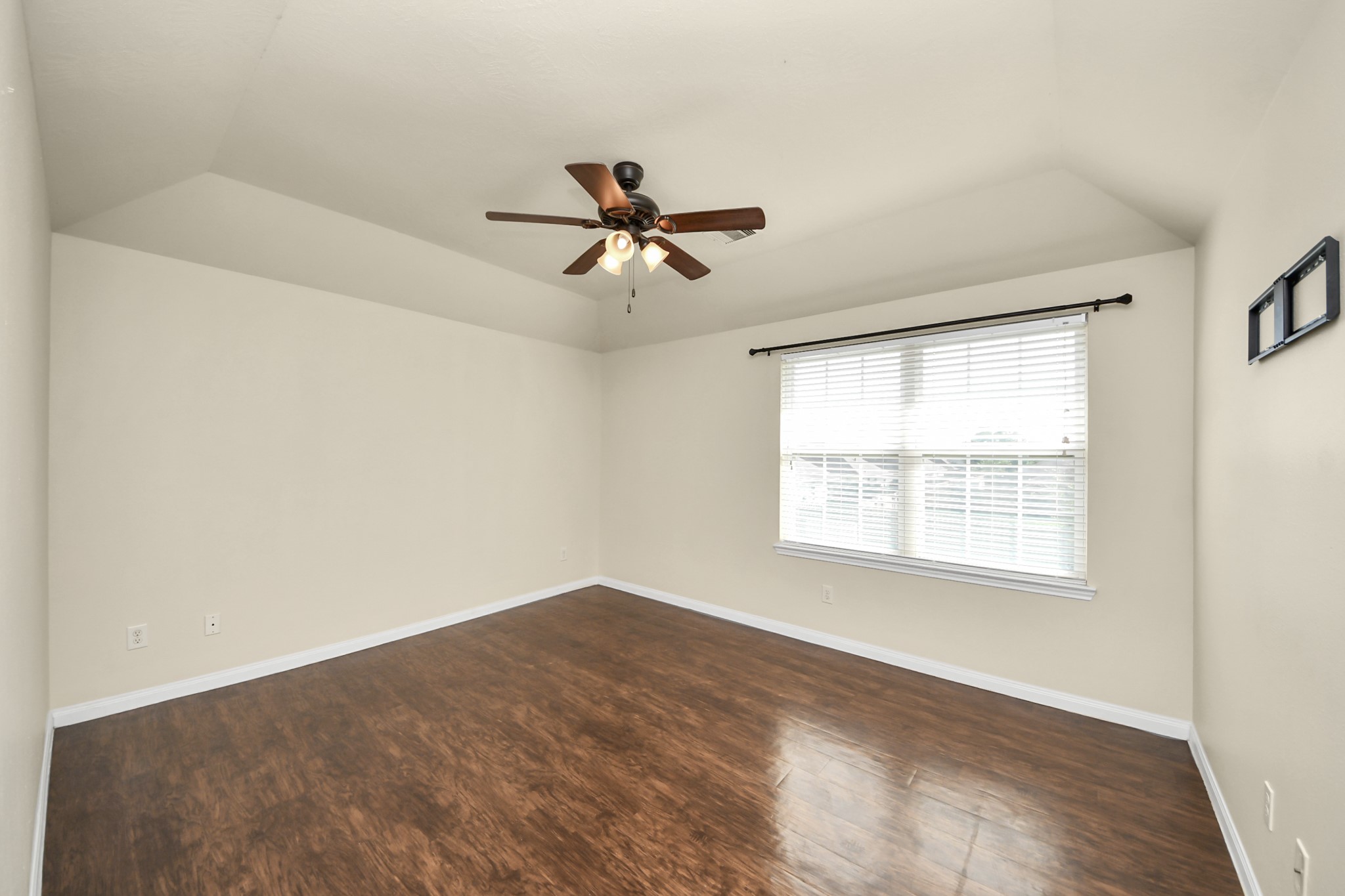 11418 El Diamante Drive Property Photo 17