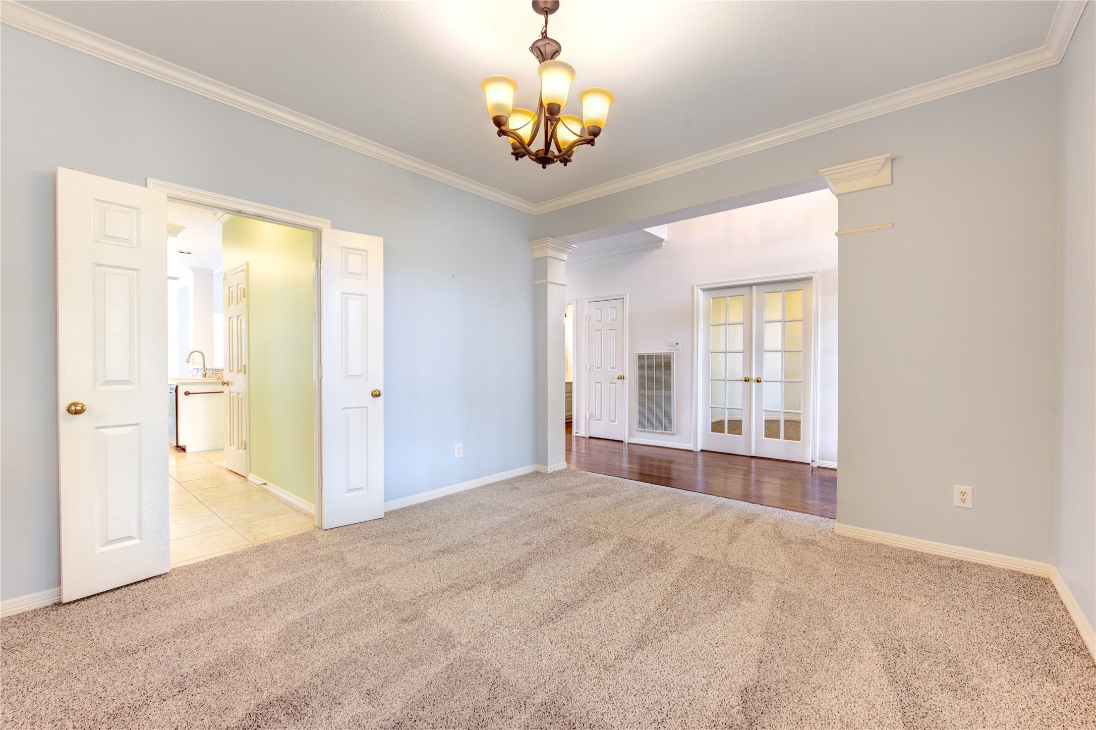 1811 Treyburn Trail Property Photo 14