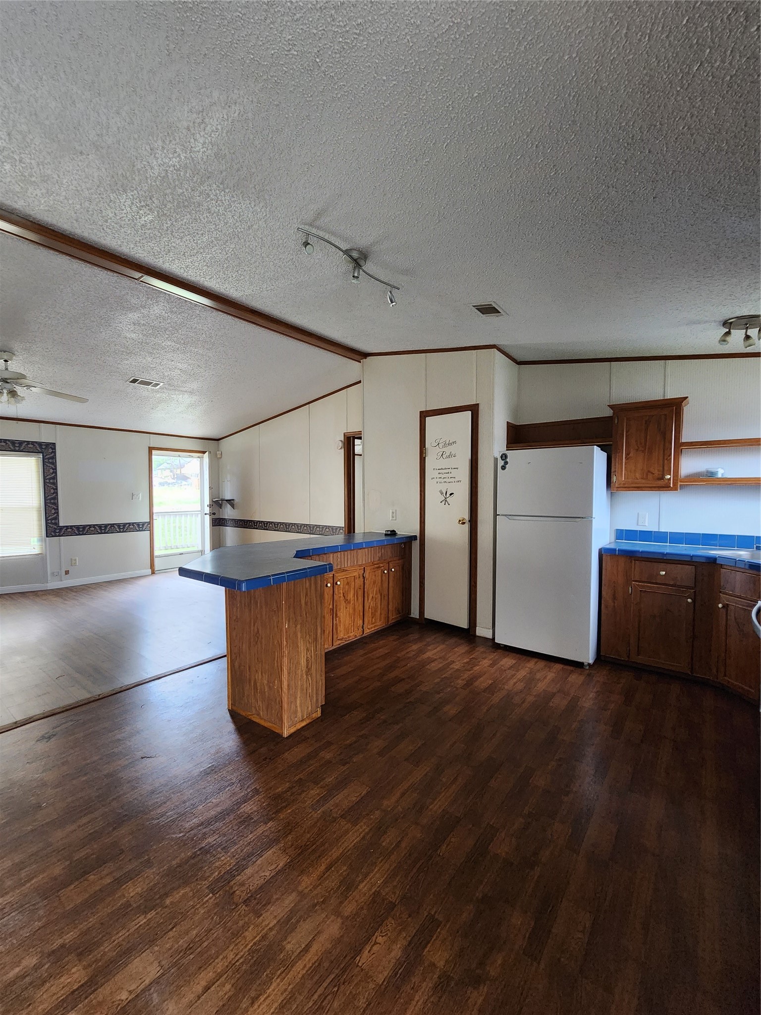 16925 W Forrestal Property Photo 3