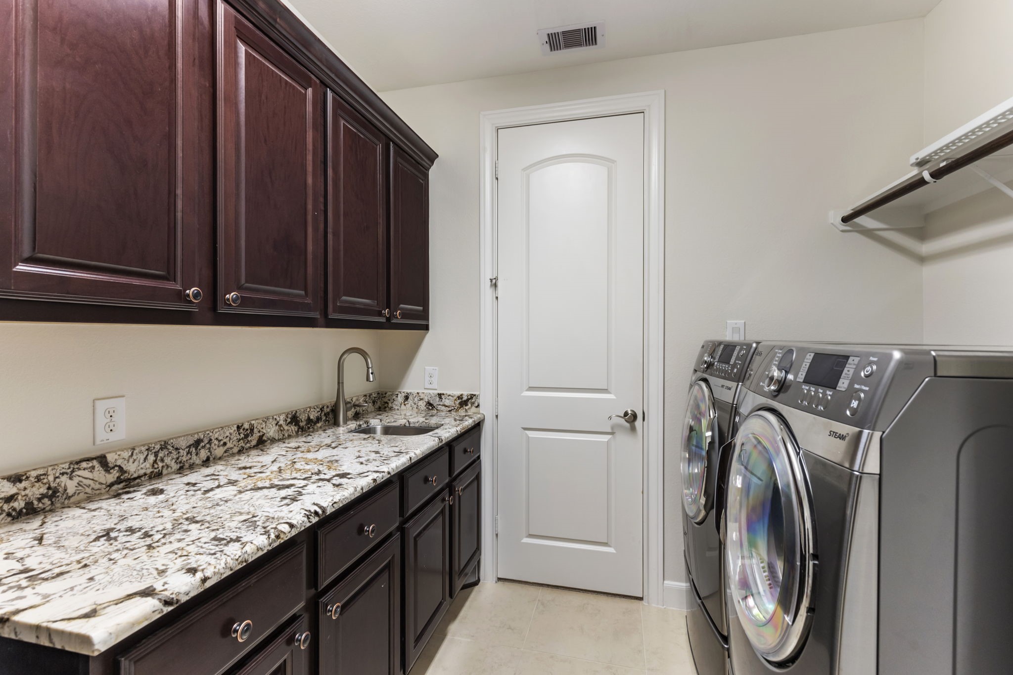 103 Blue Gilia Court Property Photo 17